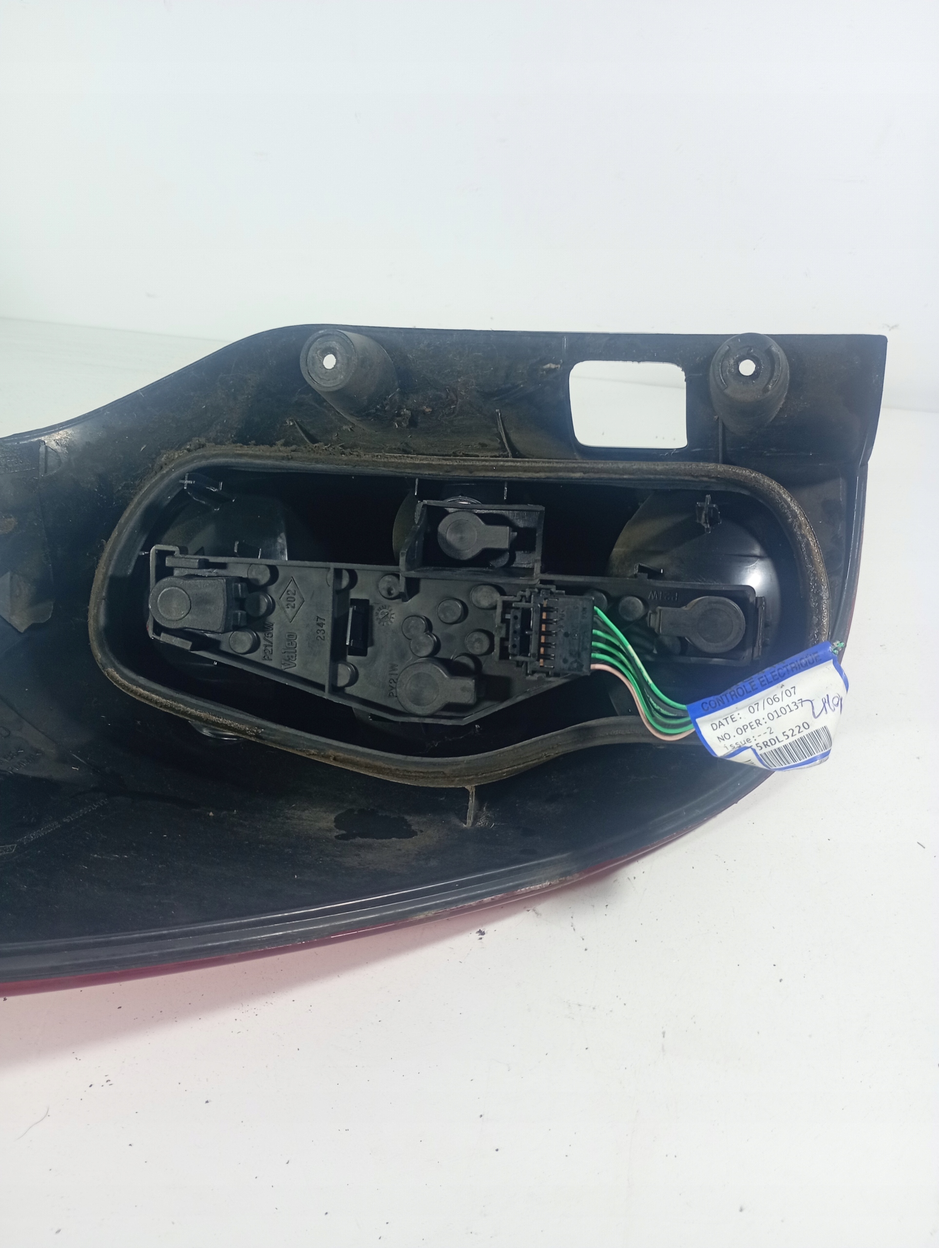 Renault Laguna 2 II 02-07 light right rear rear part OE 8200002472