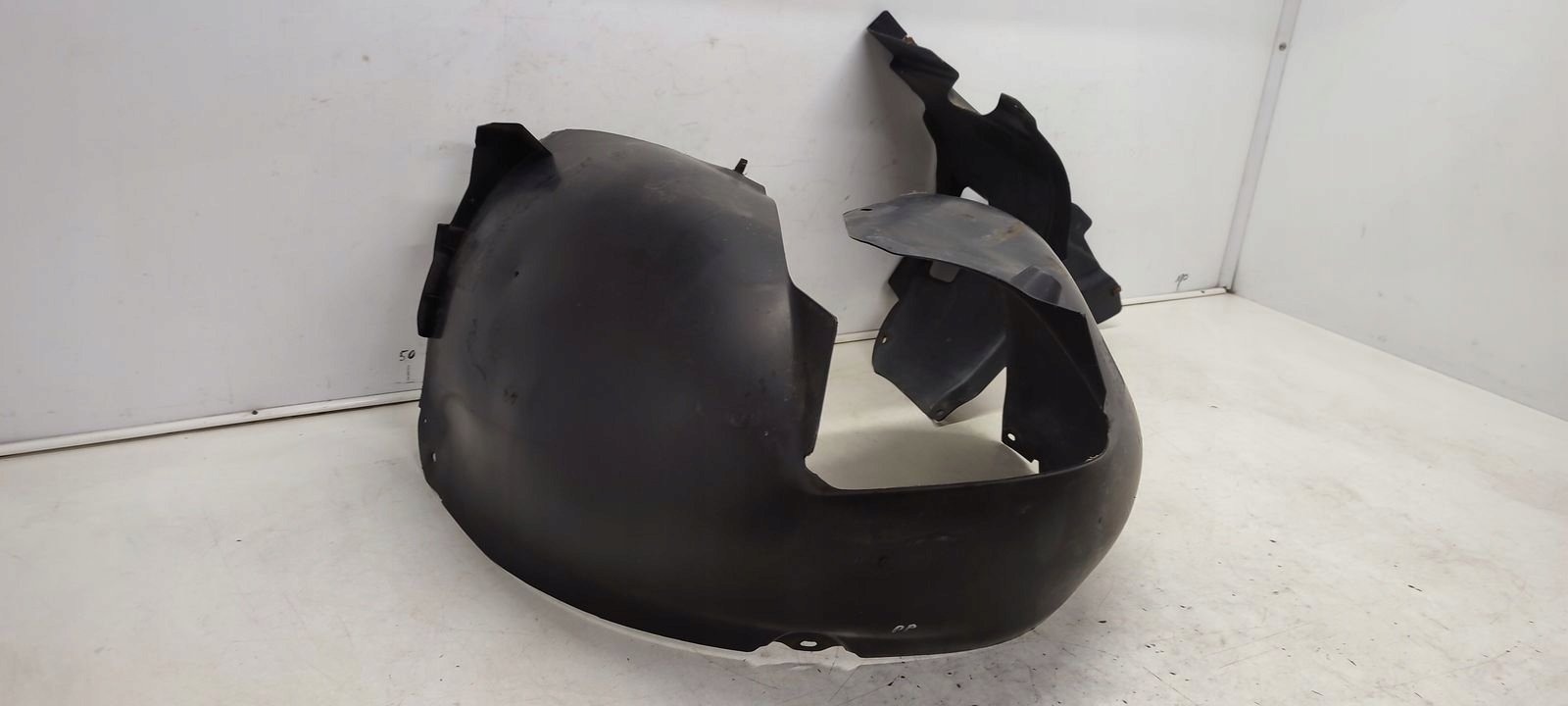 mudguard front front right VW Passat B6 2,0 TDI