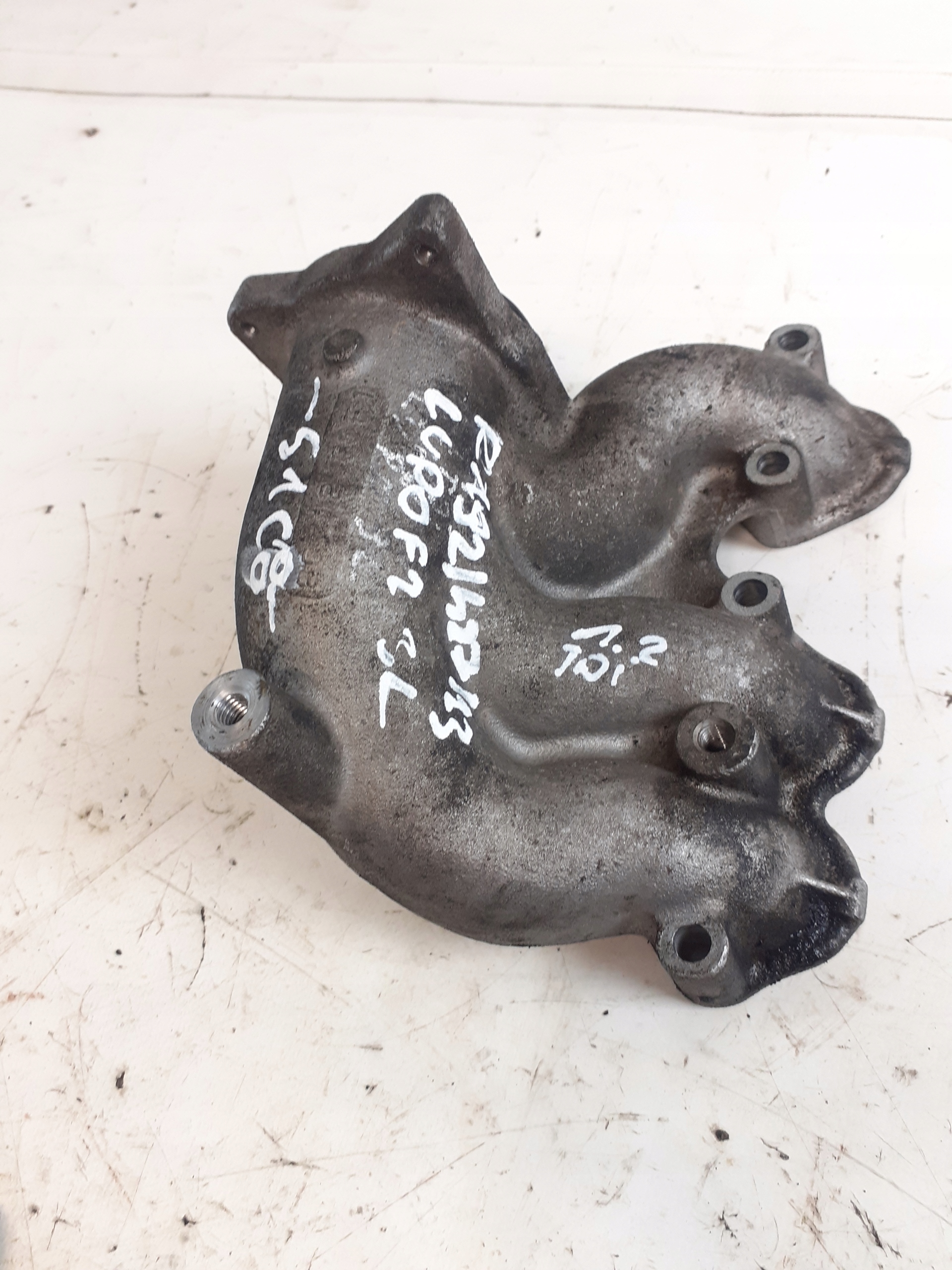 Volkswagen Lupo FL 1.2 TDI intake manifold