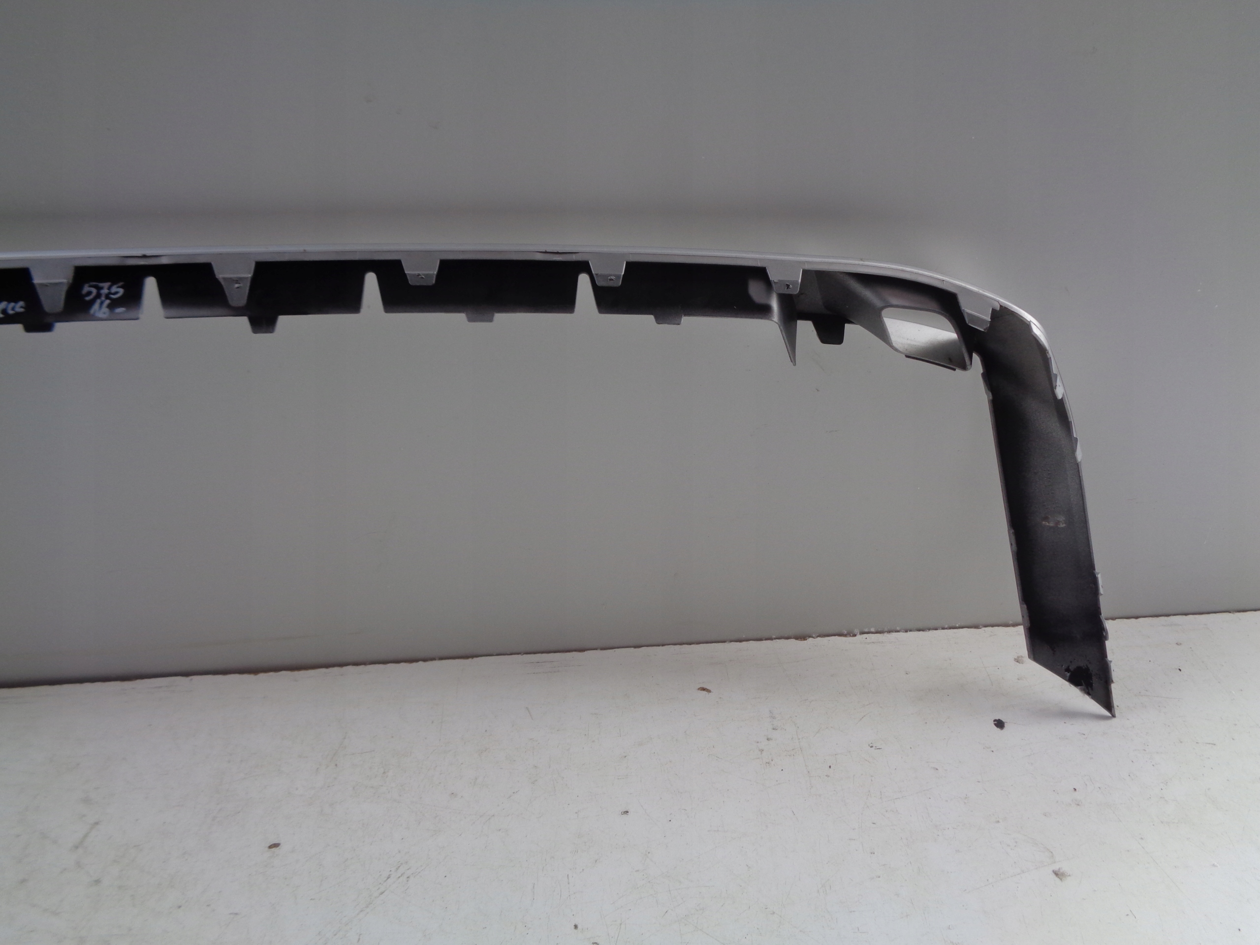 accessori Paraurti Anteriore modanatura spoiler SEAT ATECA 575 16- FR