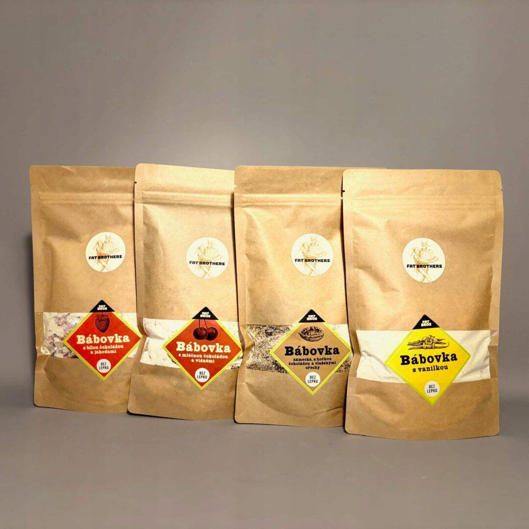 Bezlepkové bábovky:jahodová, višňová, vanilková a ořechová-směsi na pečení