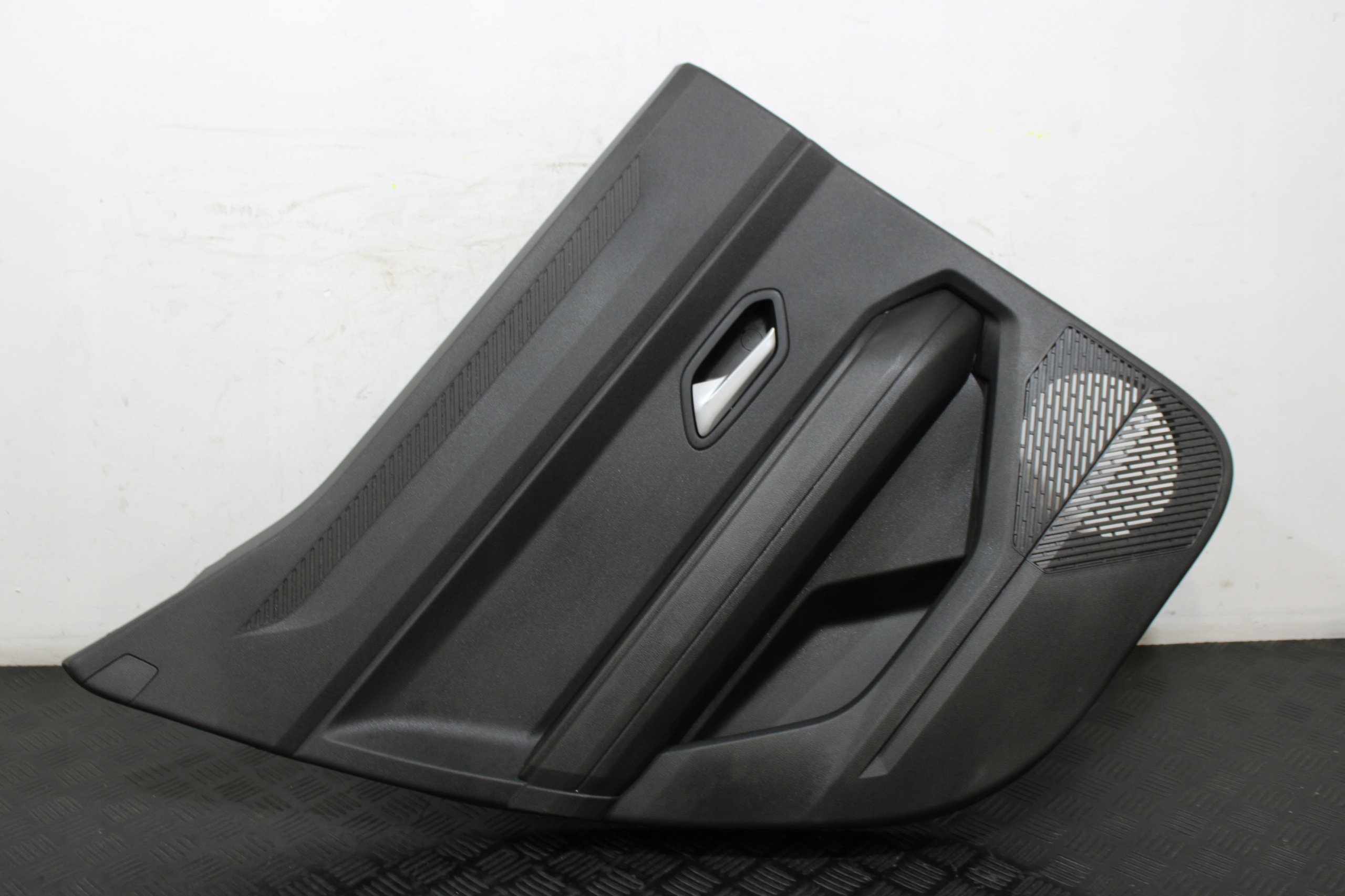 upholstery side door left rear part DACIA DUSTER III 3 2024