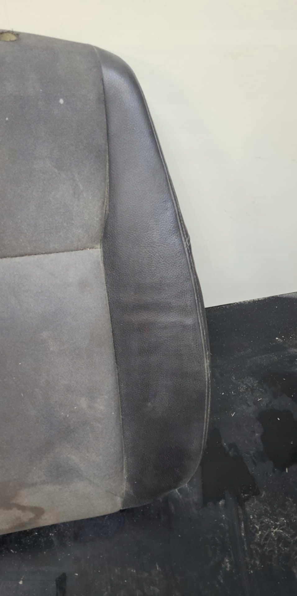 Oparcie Blende Abdeckung SITZ SAAB 93 9-3 II Halbleder ciemna schwarze