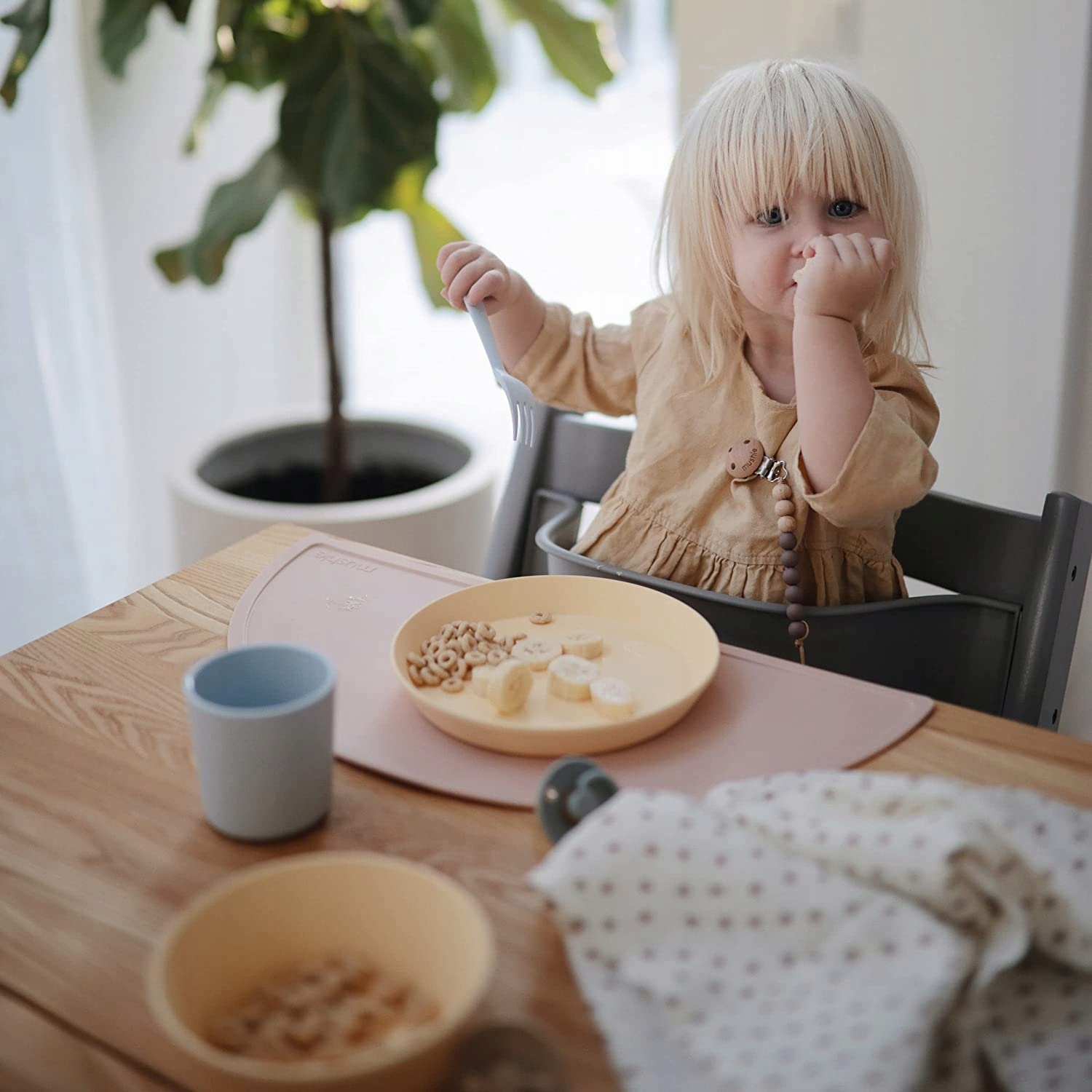 Sztućce dla dzieci MUSHIE Cloud Marka Mushie