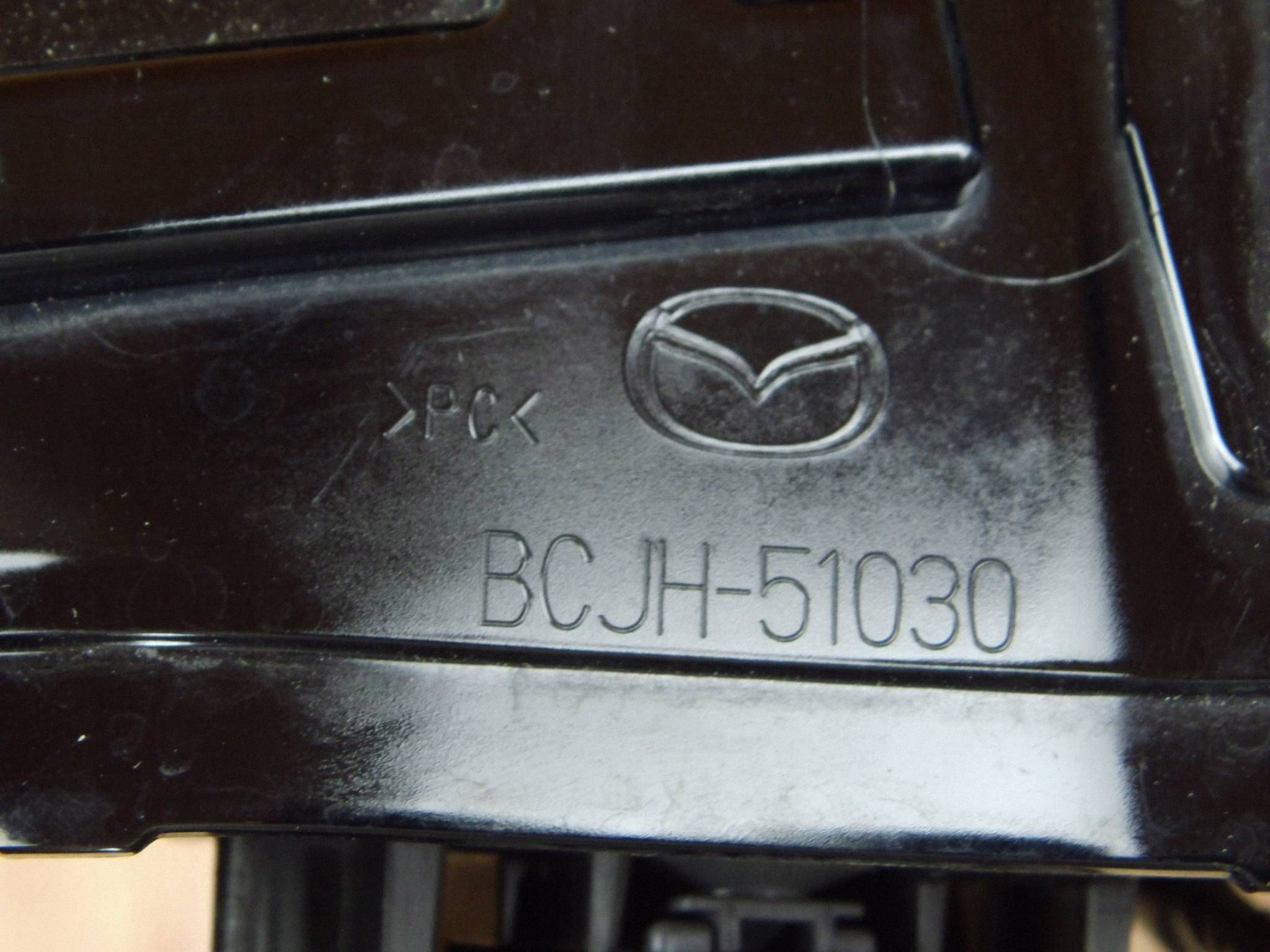 Mazda 3 BP 2019+ light right front front right BHRA67890