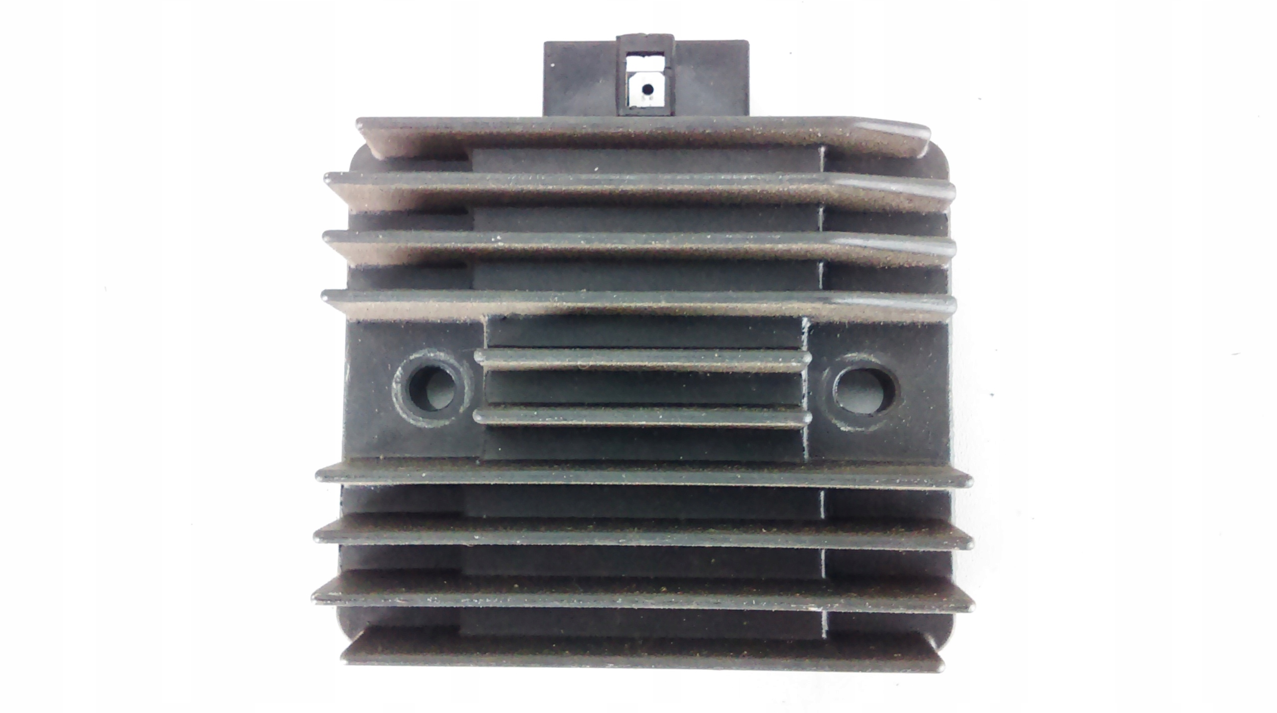 123453785 - Yamaha XJ6 регулятор напруги