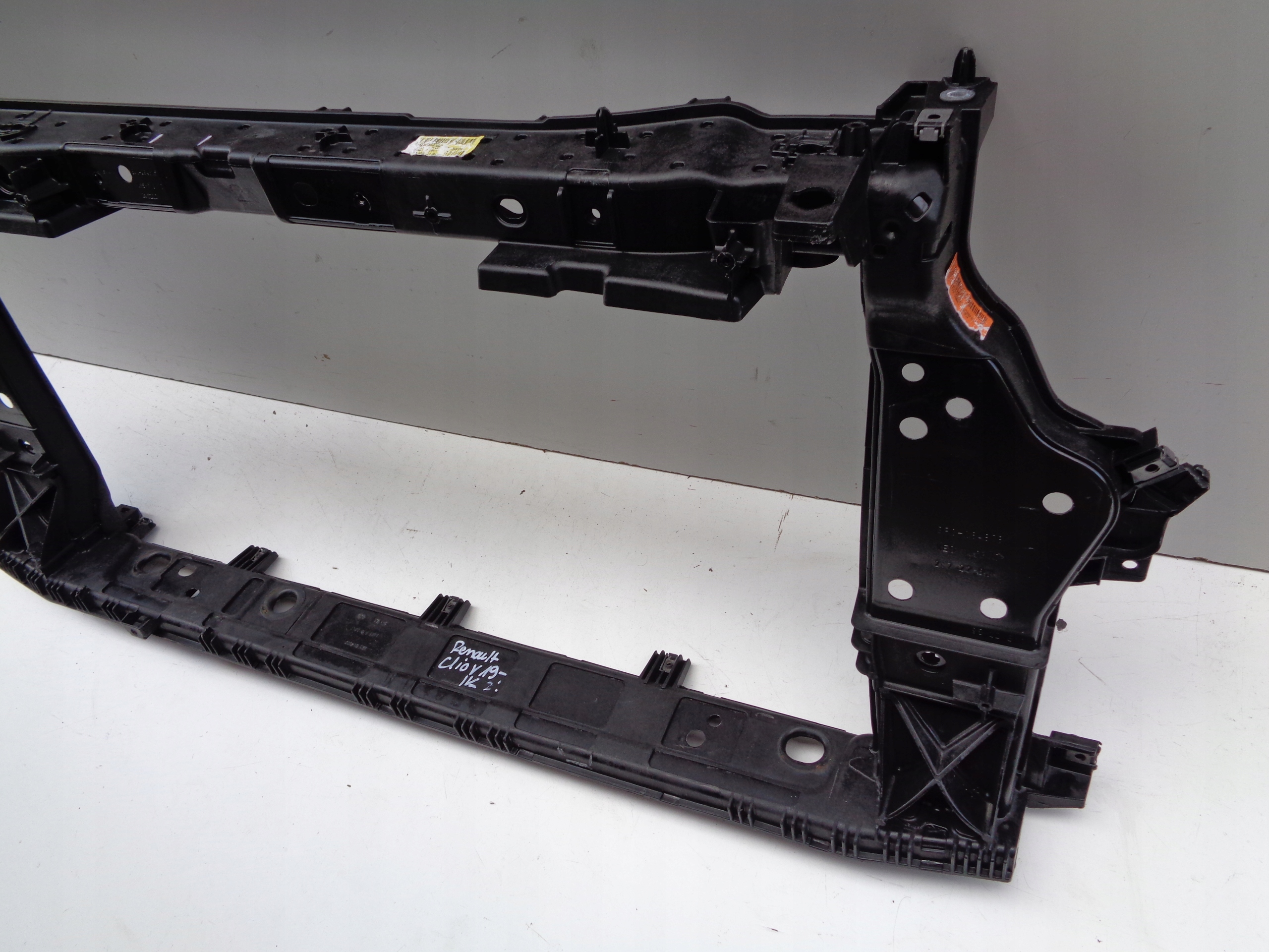 bar, wall front RENAULT CLIO V 19