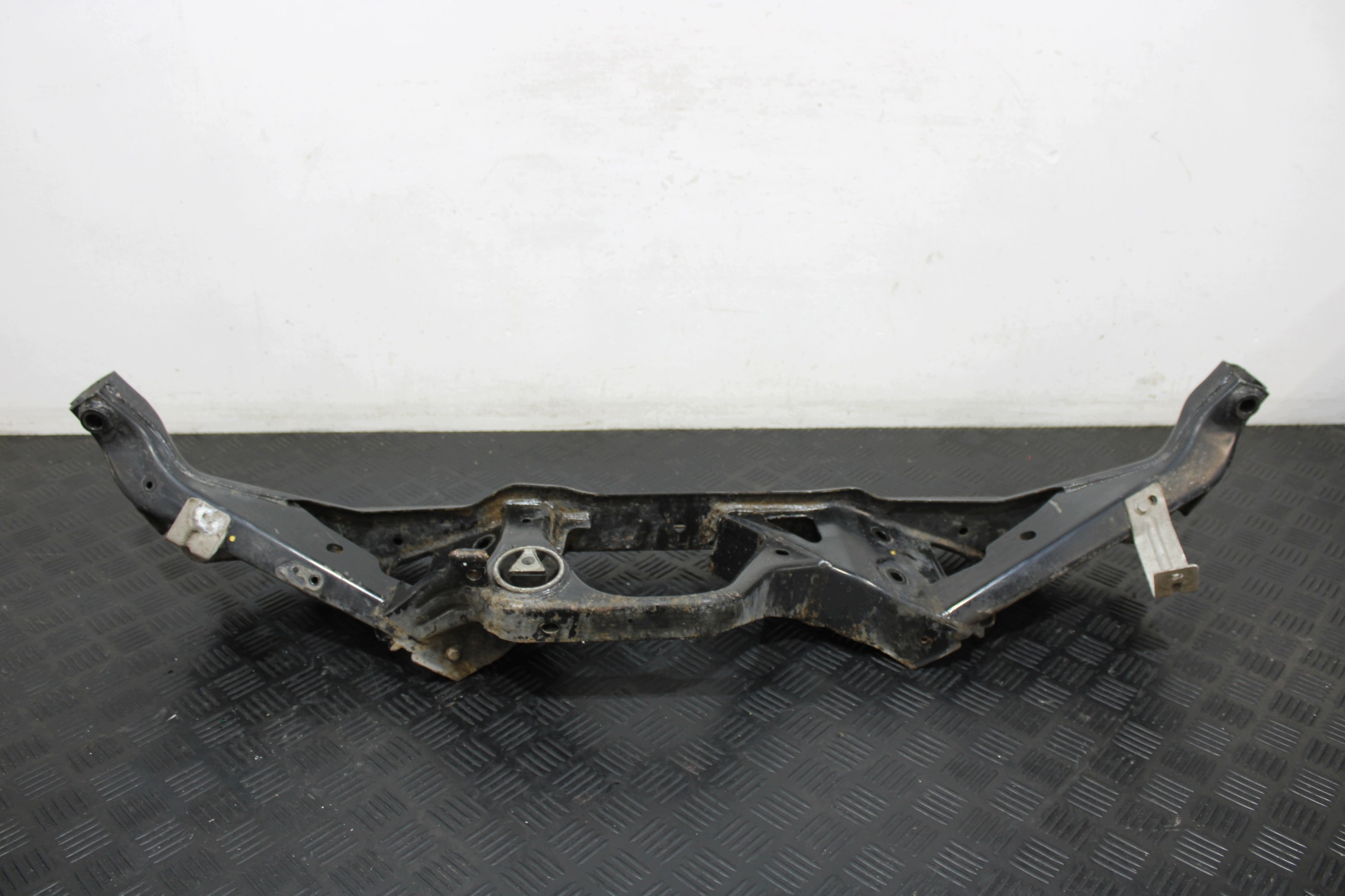 axle beam subframe axle beam 9804406 MINI COUNTRYMAN R60 S