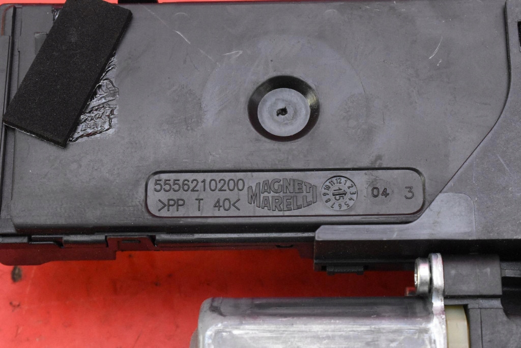 window regulator left front EU 807216718R RENAULT MEGANE 3 III KOMBI 08-14