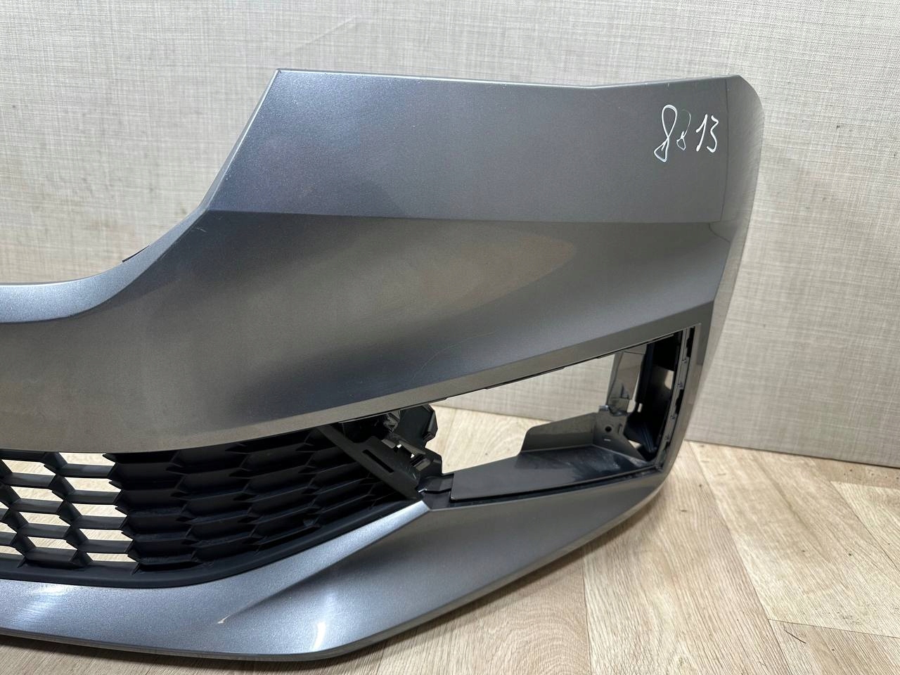 Skoda Fabia IV 2021-> bumper front grid 6VA807221
