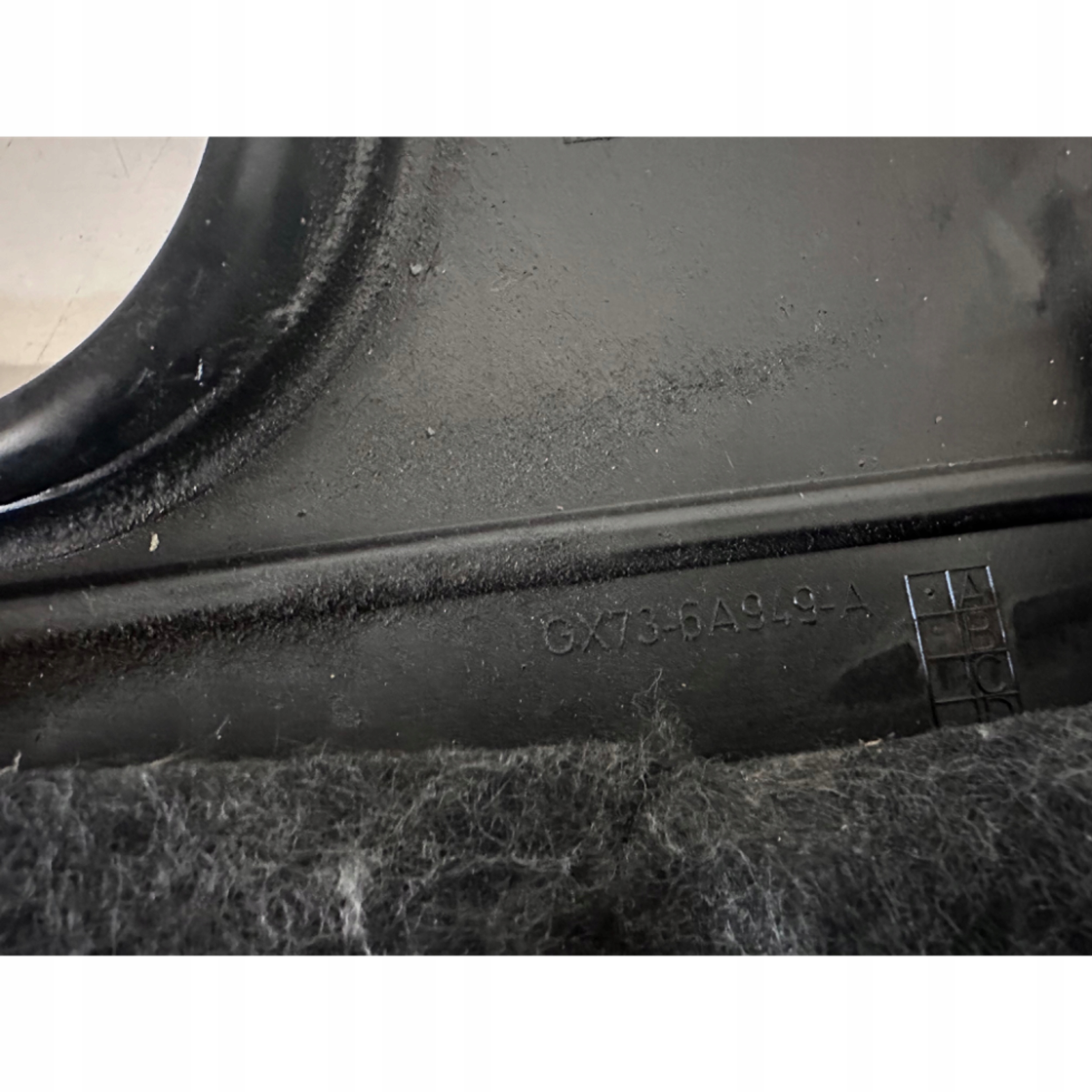 jaguar XE защита верхняя Двигателя GX736A949A