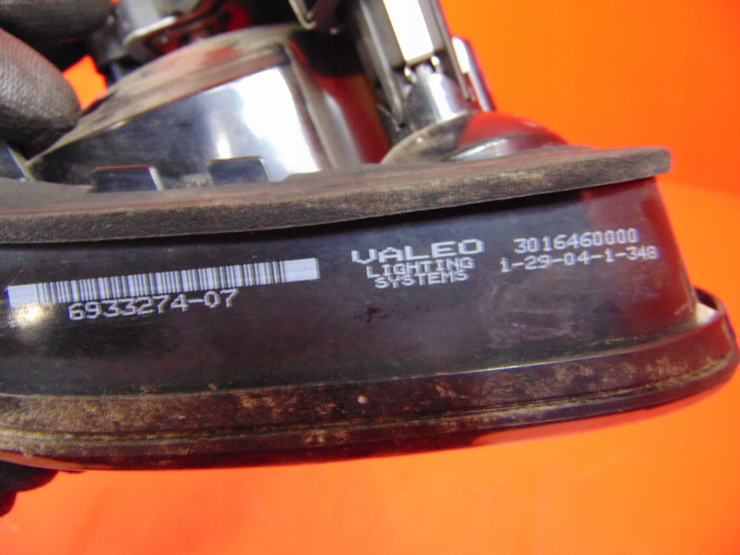 MINI COOPER S R53 light rear part rear right 6933274