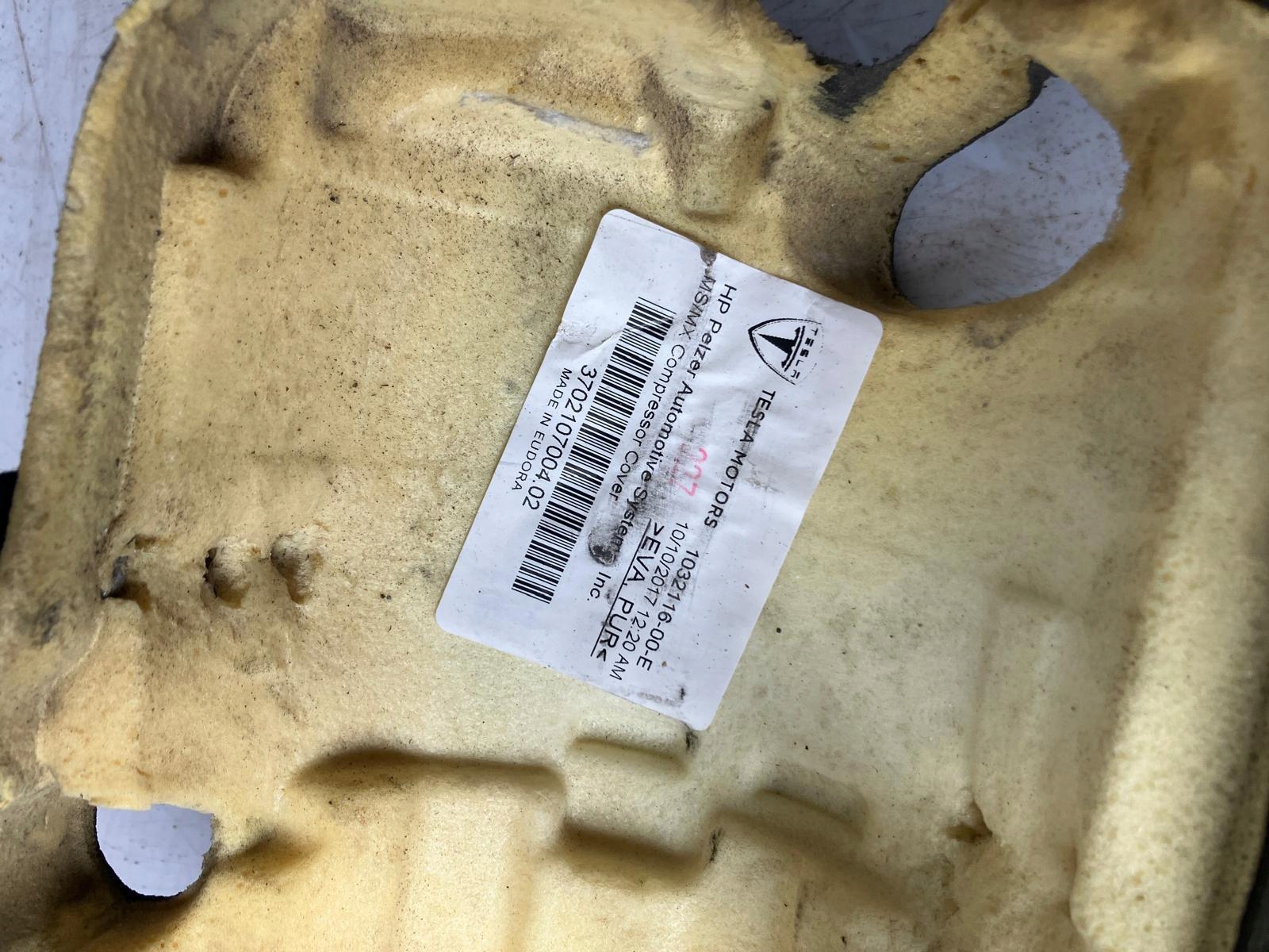 kryt obal SPREZARKI klimatizaci TESLA MODEL S 1032116-00
