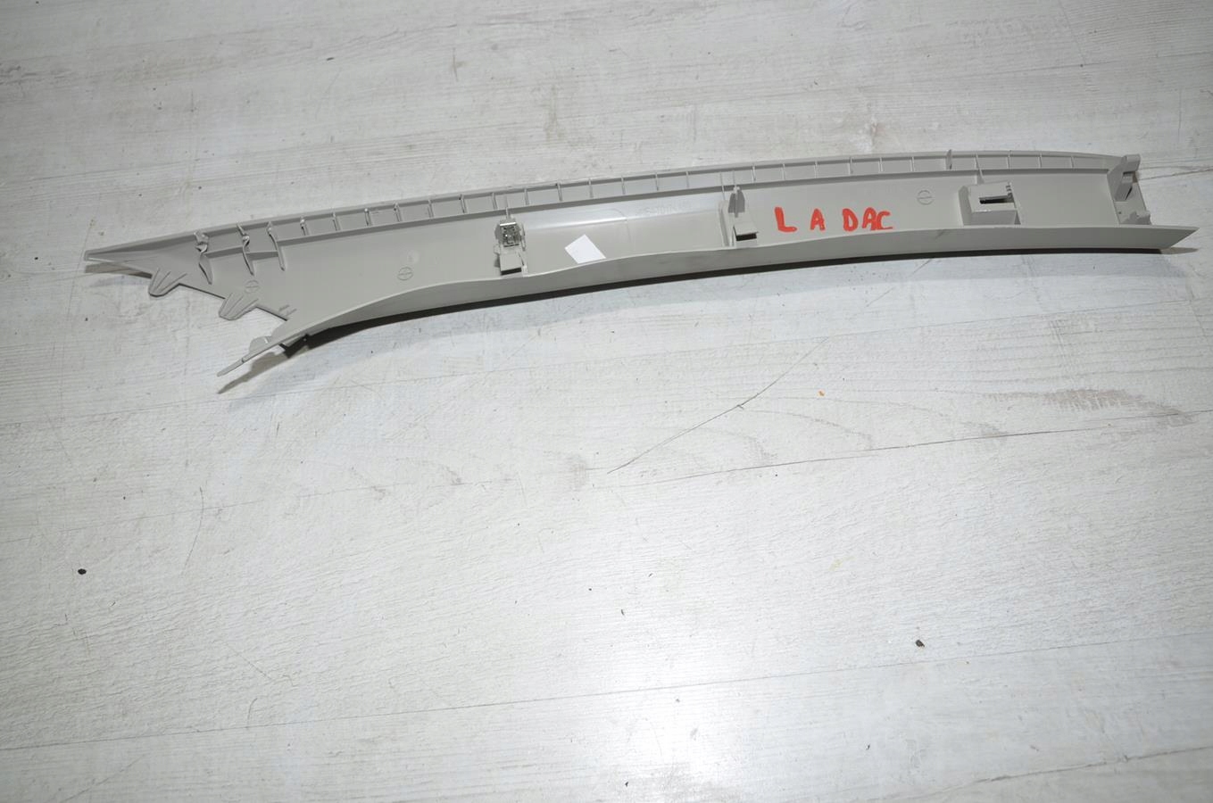 cover slupka A left Dacia Duster II 20r