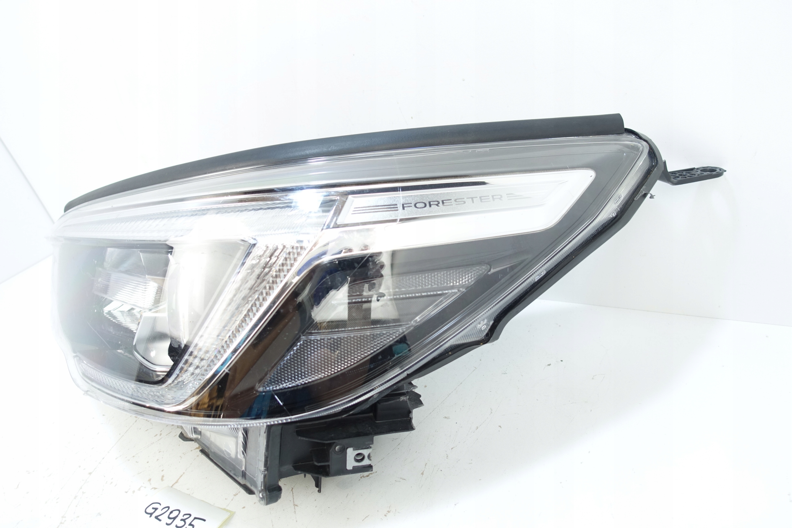 SUBARU FORESTER V 2018- light FULL LED left front
