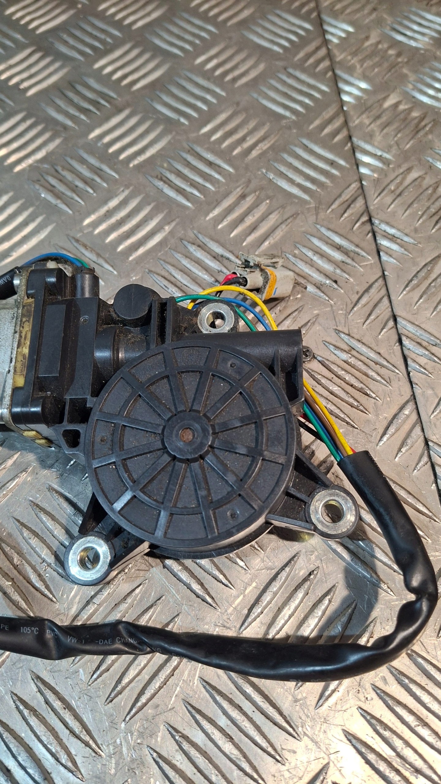 mini motor lifting windows left MAN F2000