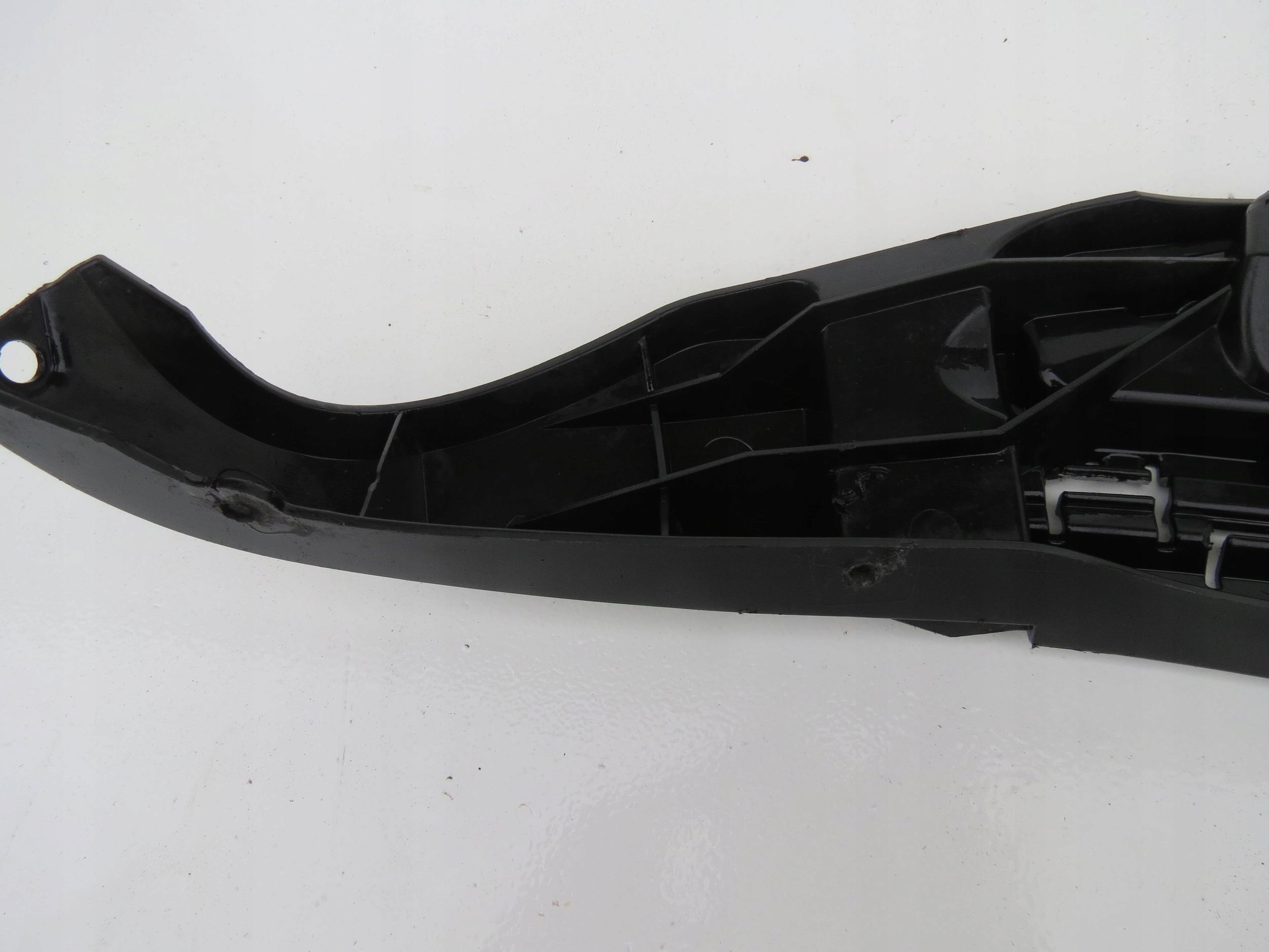 Supporto staffa Paraurti Destra Anteriore VOLVO XC90 e 08620564