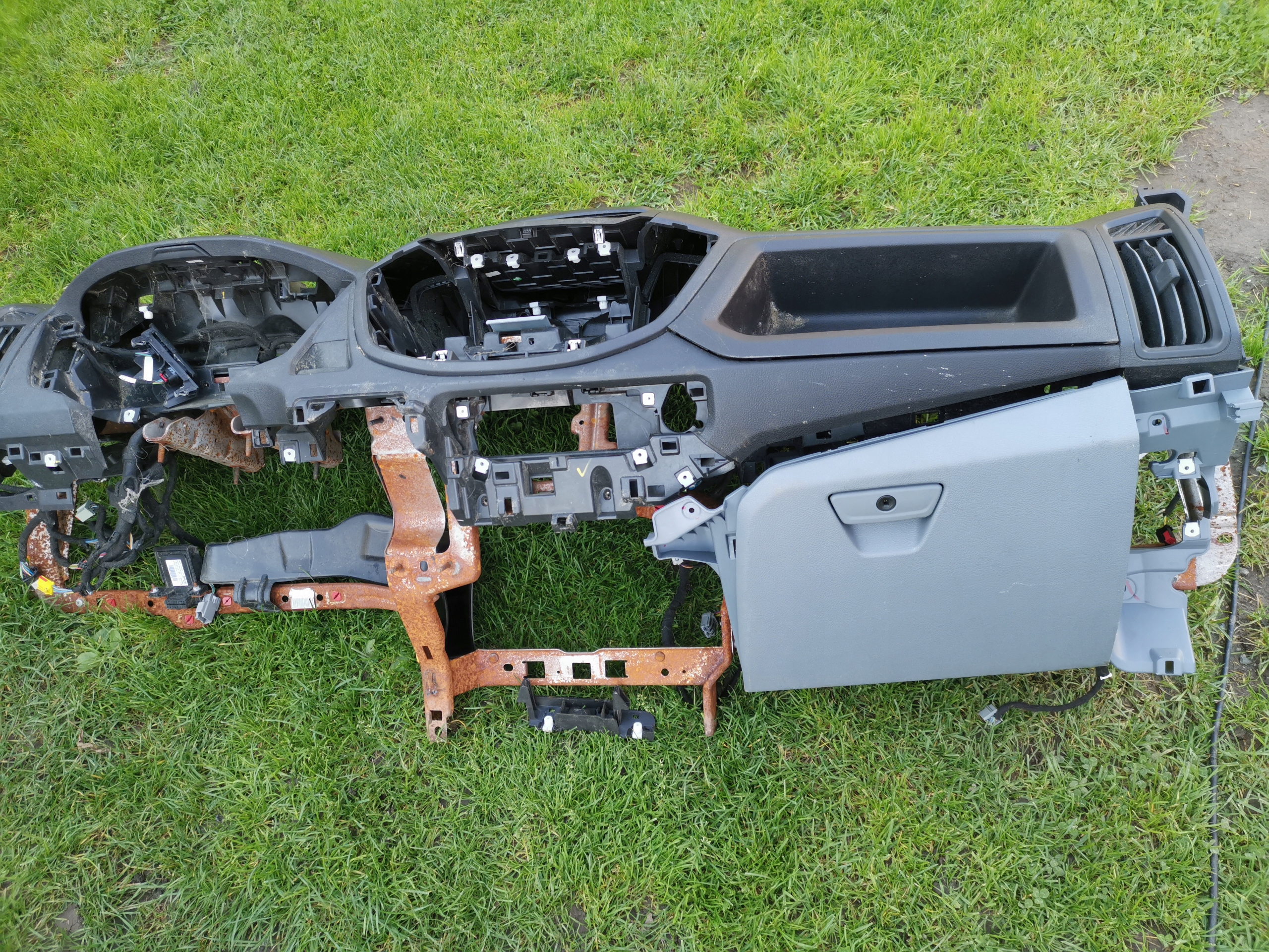 FORD TRANSIT dashboard console pillar MK8