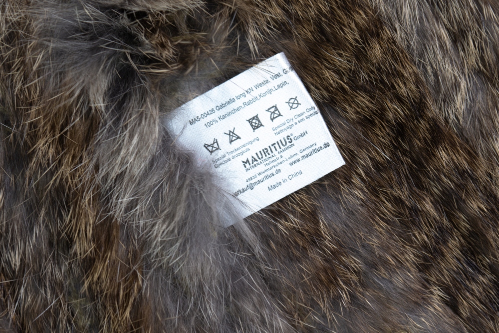 GIPSY MAURITIUS KAMIZELKA Z KRÓLIKA RABBIT r 42 XL Wzór dominujący zwierzęcy