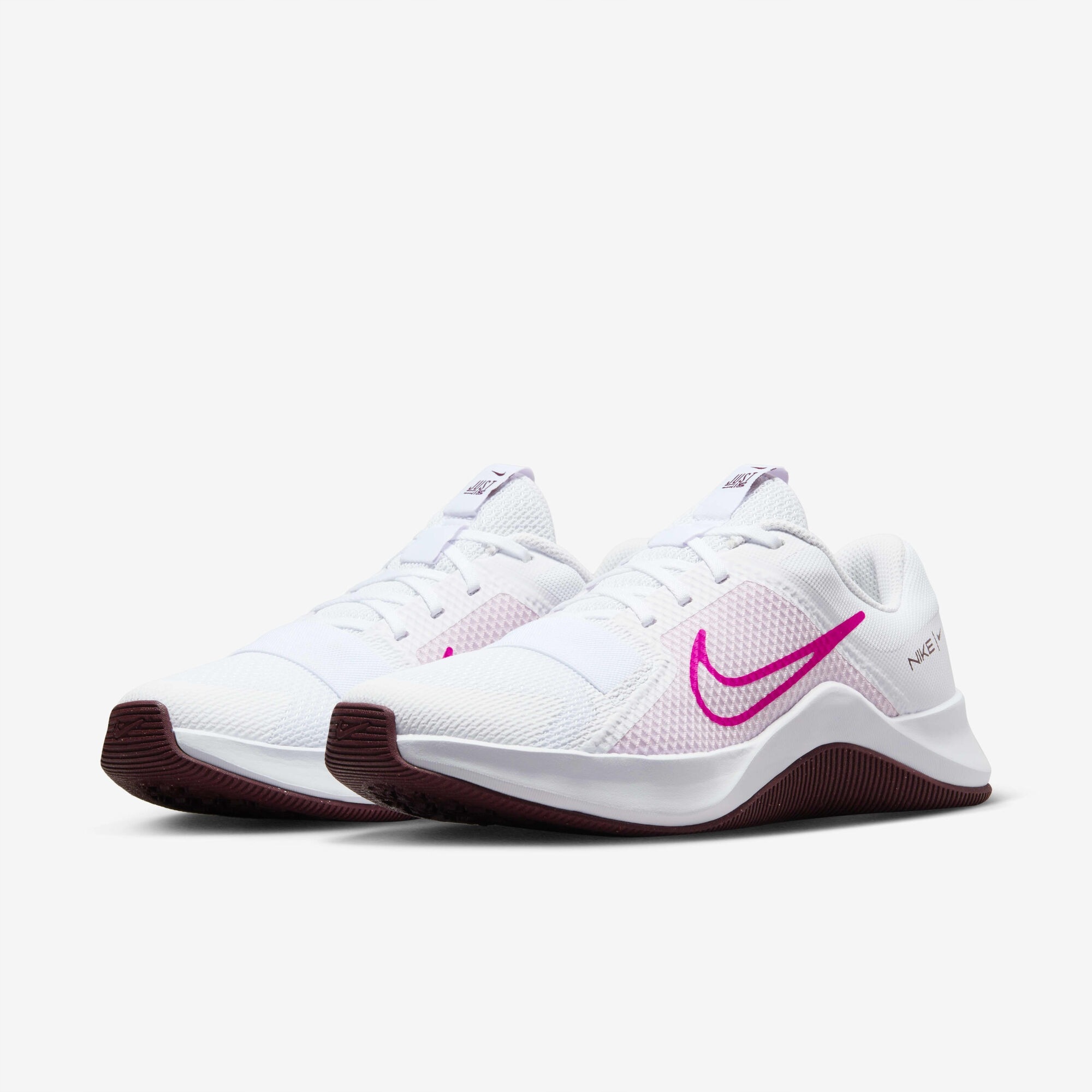 Dámské sportovní boty na Trénink Nike MC Trainer 2 DM0824-105 vel. 38