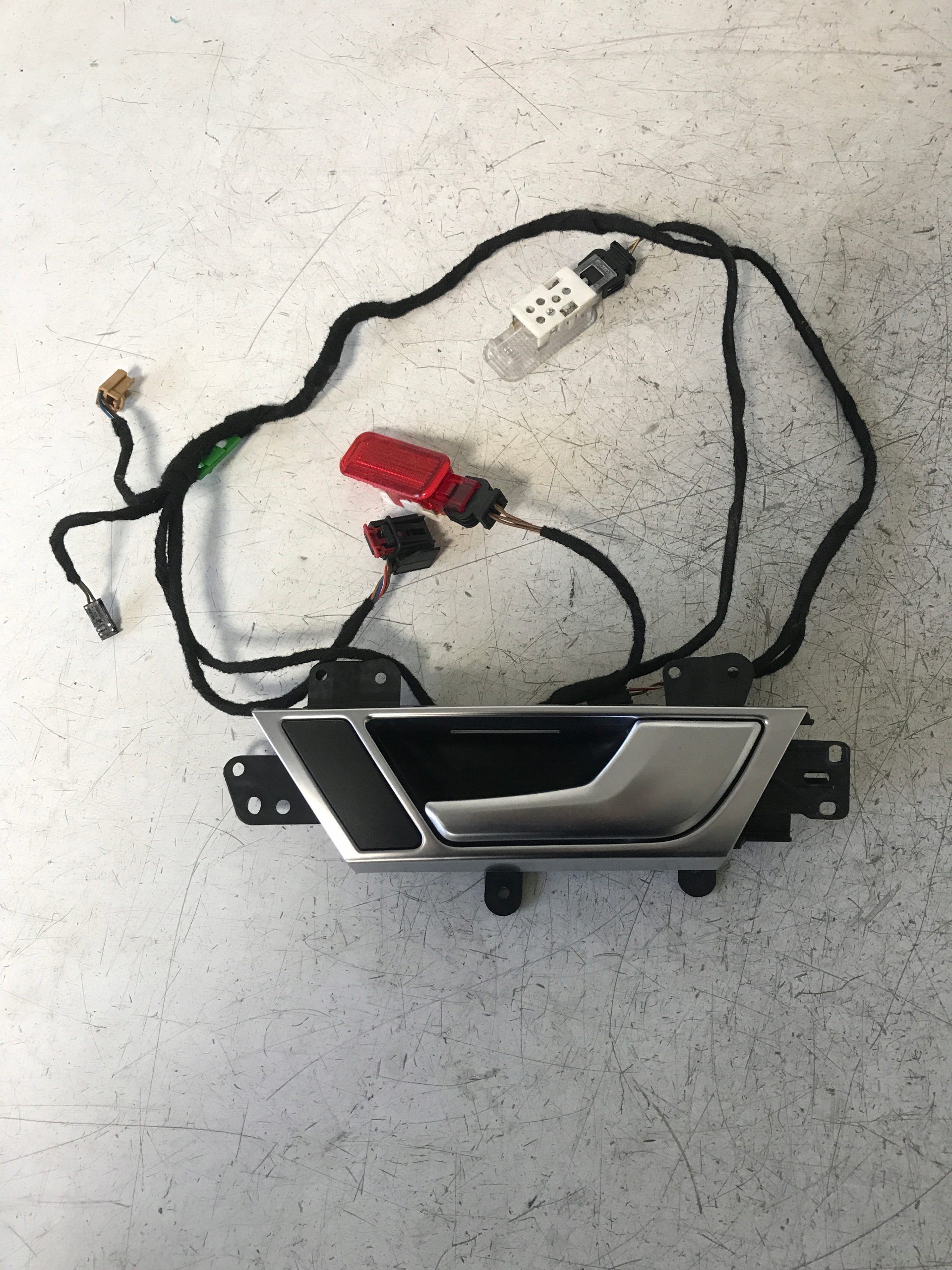 handle inner right rear part AUDI A6 C6