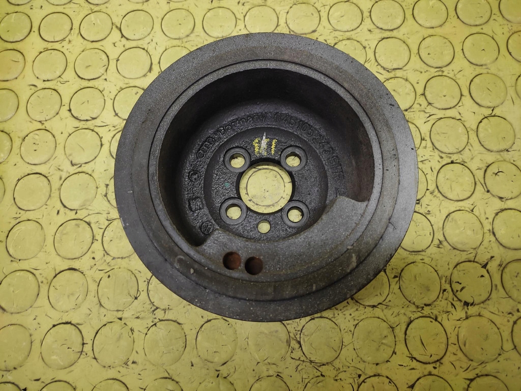 VW POLO IV 1.4 TDI pulley 045105243B