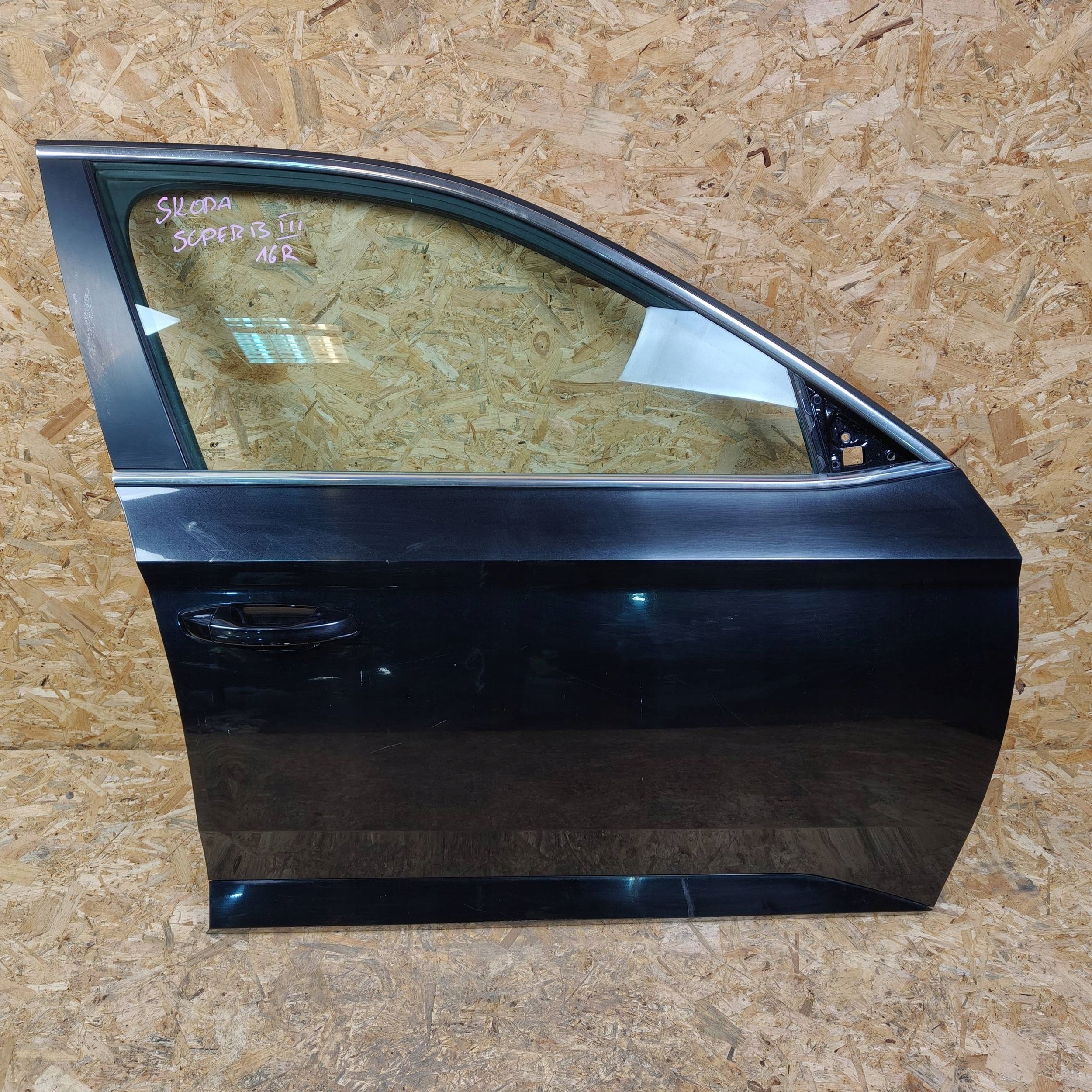 door front front side right Skoda Superb B8 (3V)
