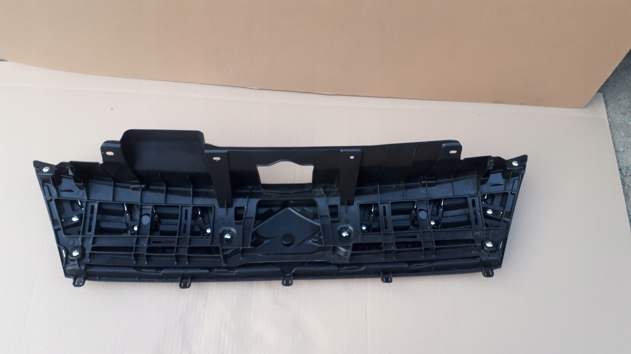 Suzuki Vitara I ET Kühlergrill FRONTGRILL Kühlergitter - Thumbnail 11