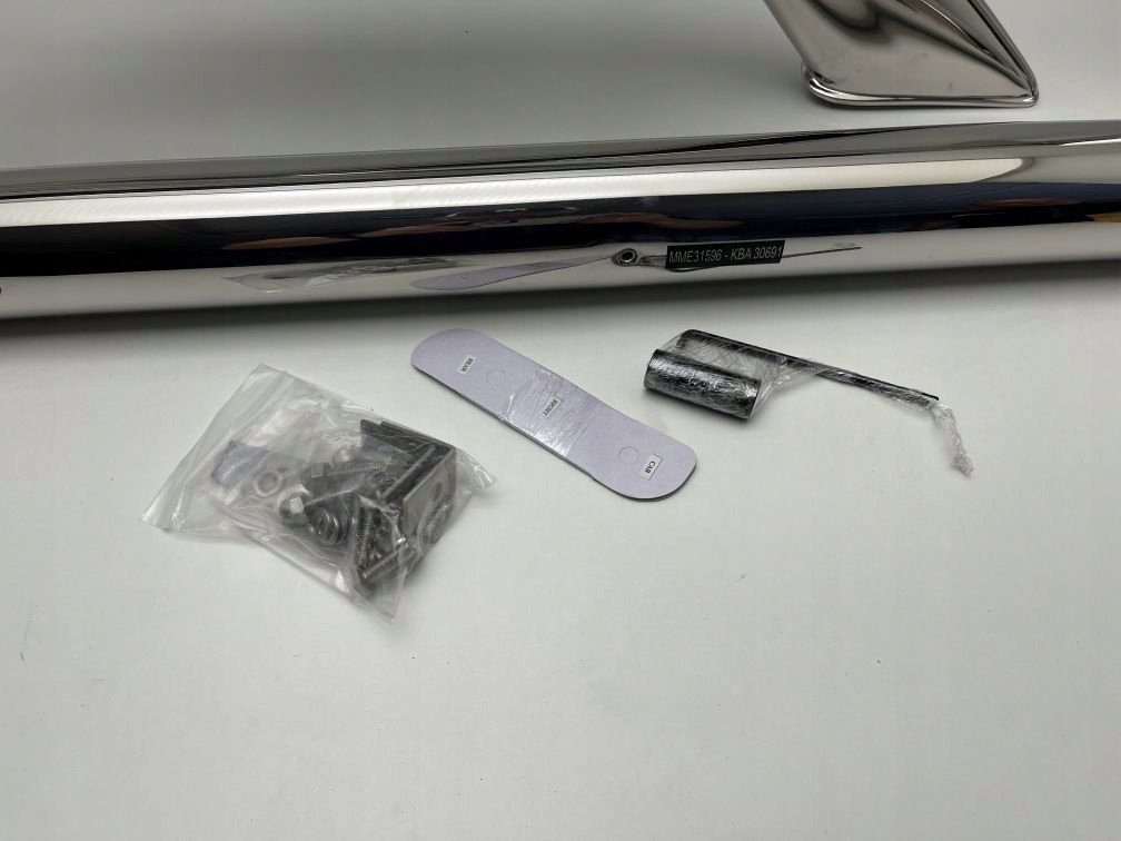 ORUROWANIE PAKI MITSUBISHI L200 2008-2014 KOMPLET Numer katalogowy producenta MME31596