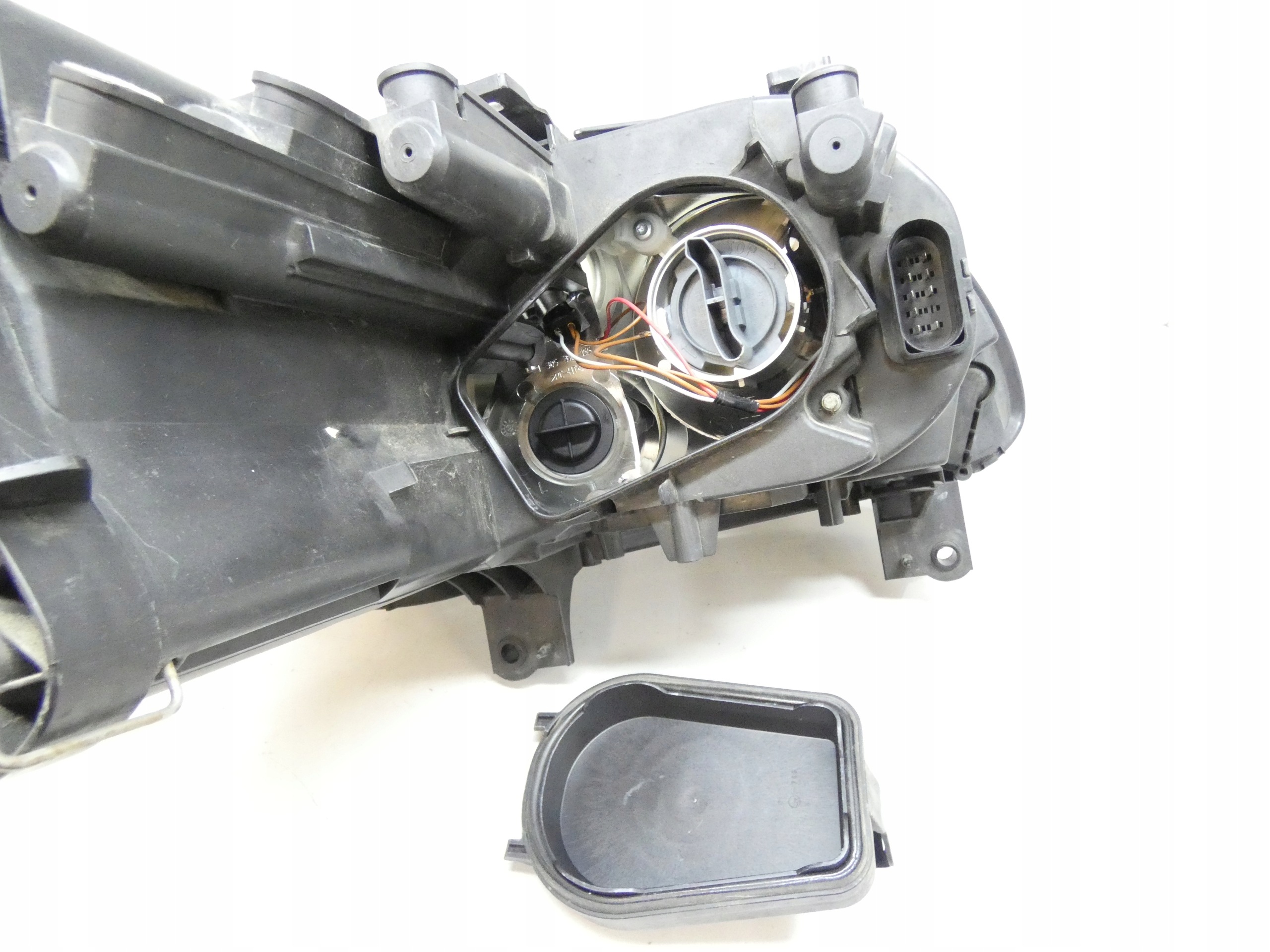 light left front front VW TOURAN and 1T 03-06 1T0941005M original EU