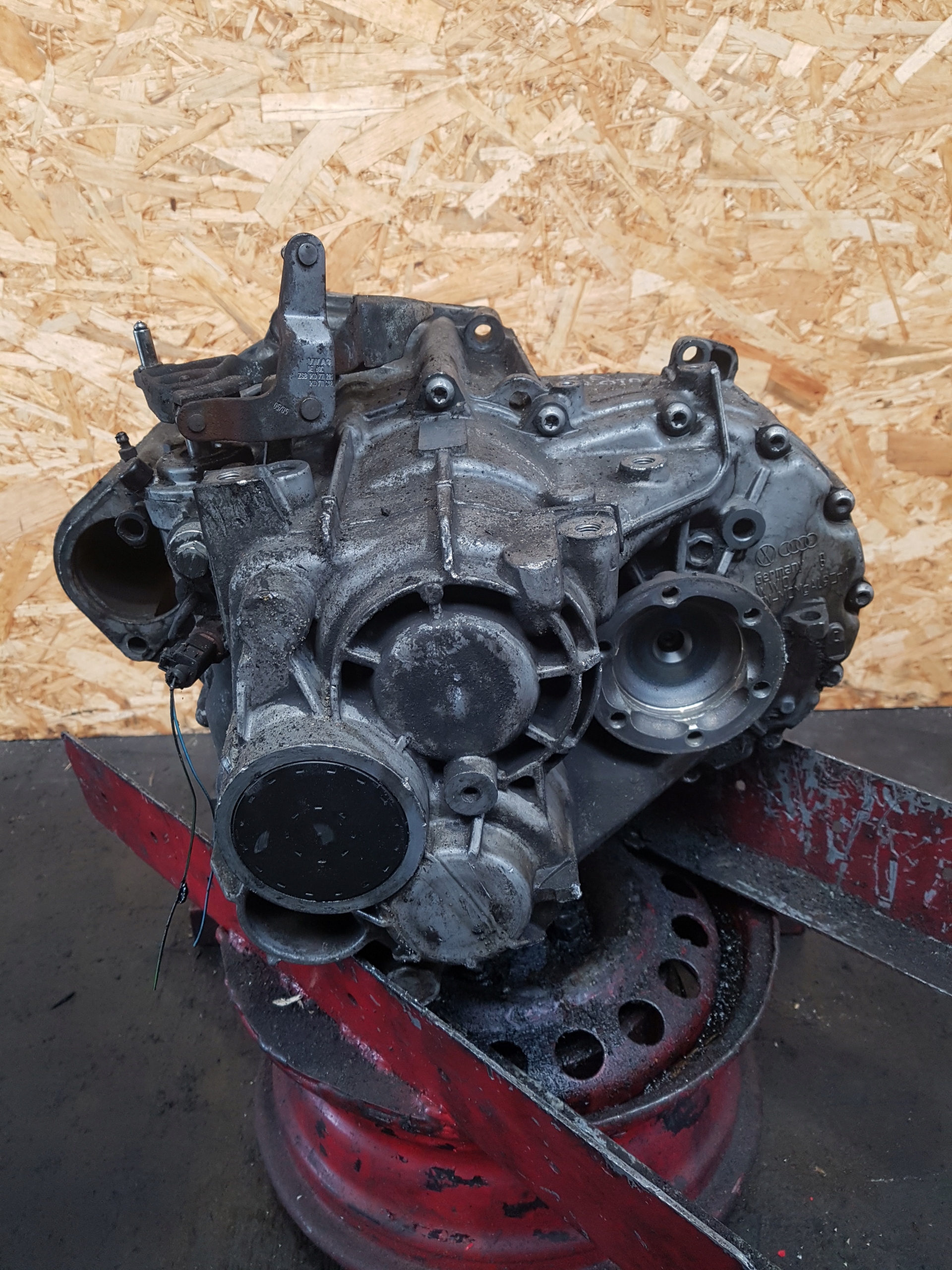 CAMBIO manuale SKODA OCTAVIA 2 2.0 TDI 2010 HDV