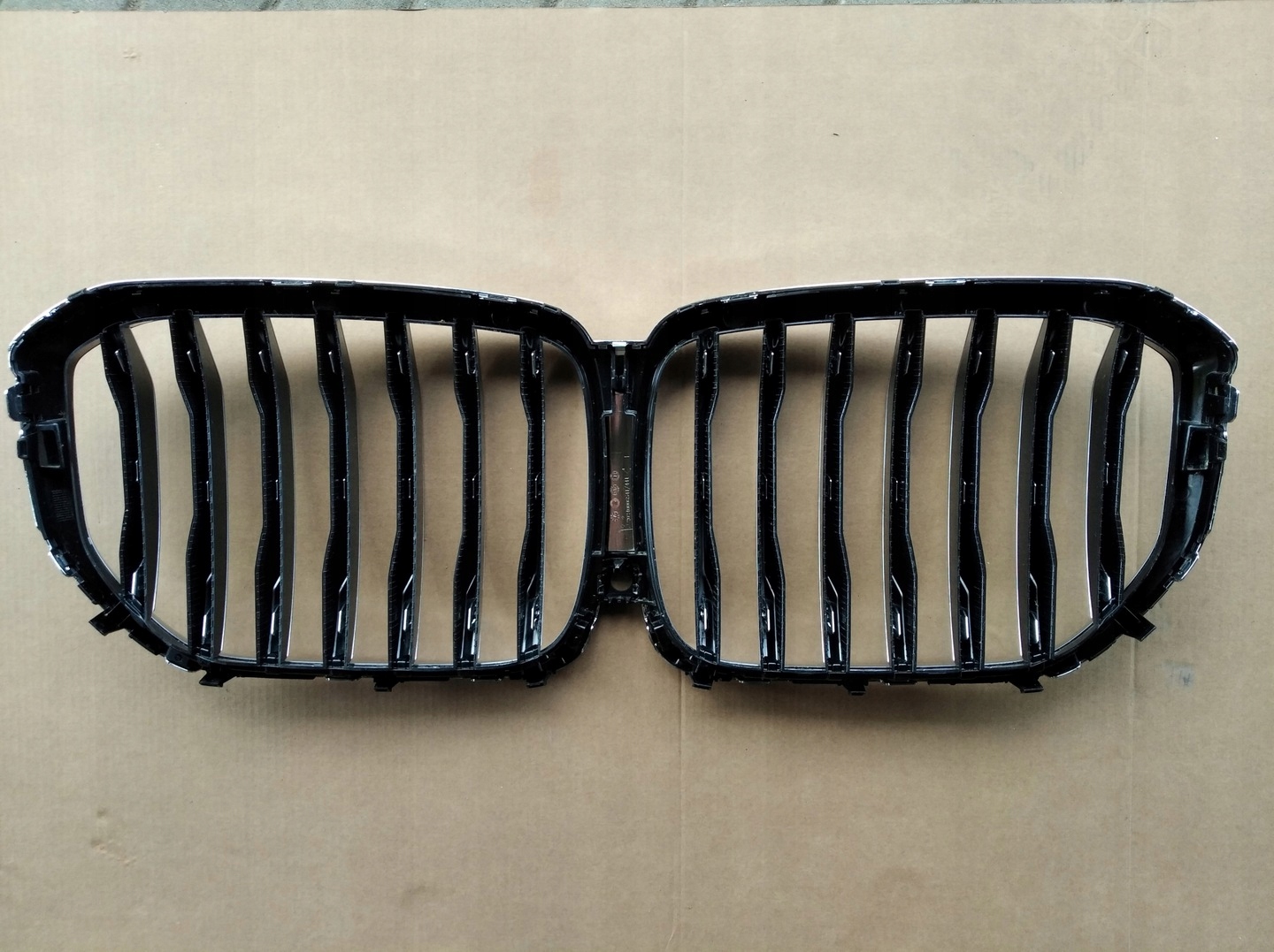 BMW X5 G05 grid grill grille 7454887