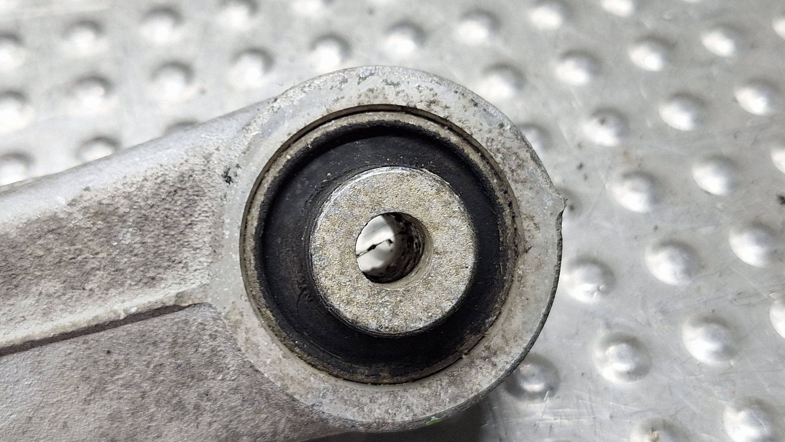 Querlenker rechts heck 8E0505312AE AUDI A4 B6 B7