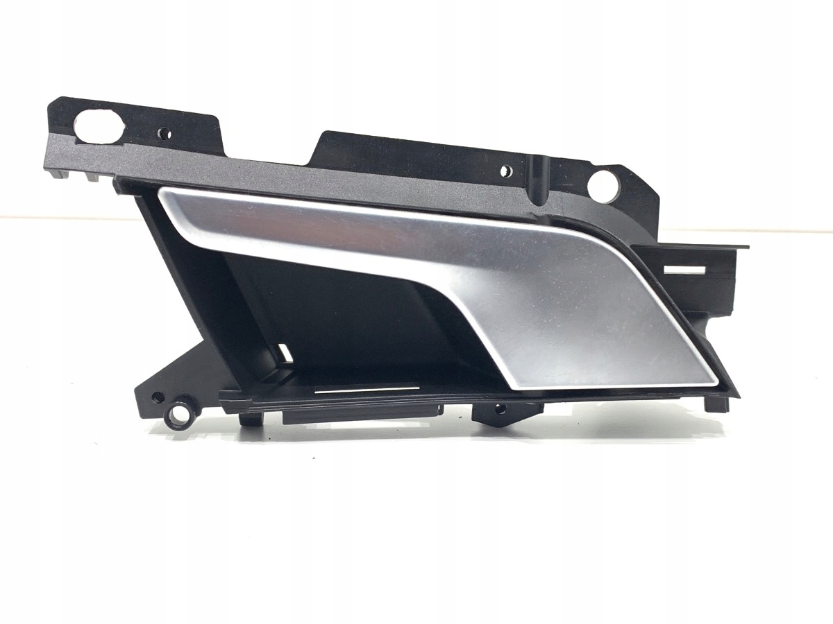 ручка двери внутренняя Audi A4 B9 8W0837019A универсал