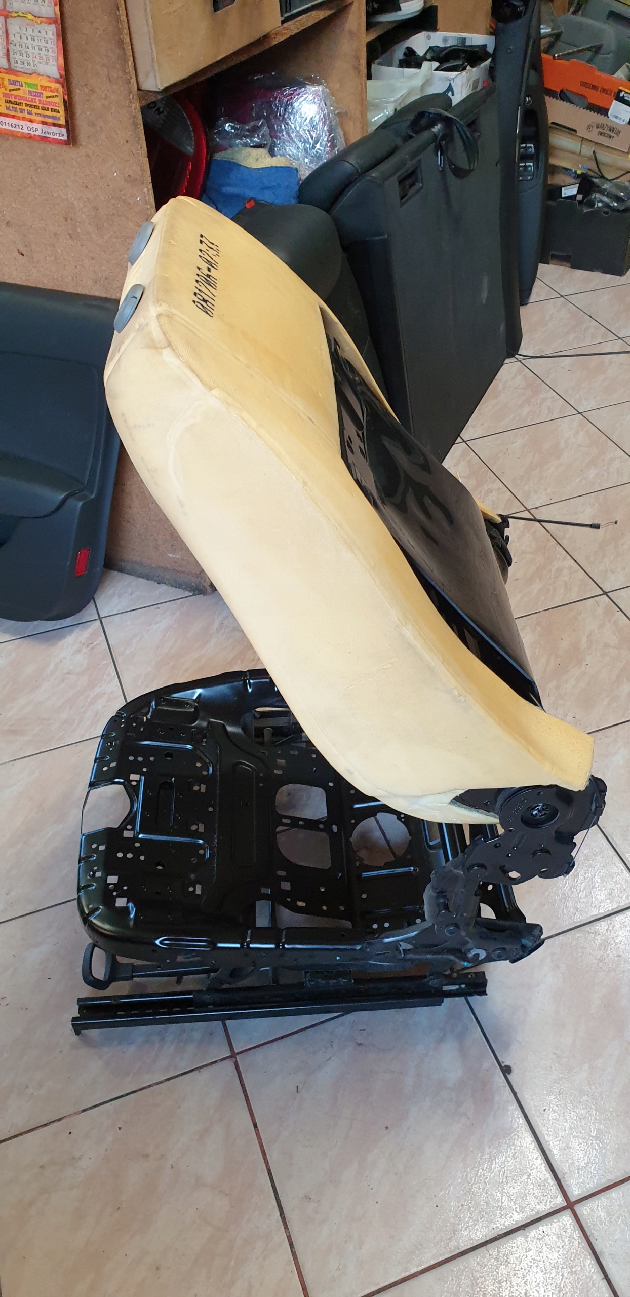 seat support SZYNY VW TOURAN 1T right front OE EU