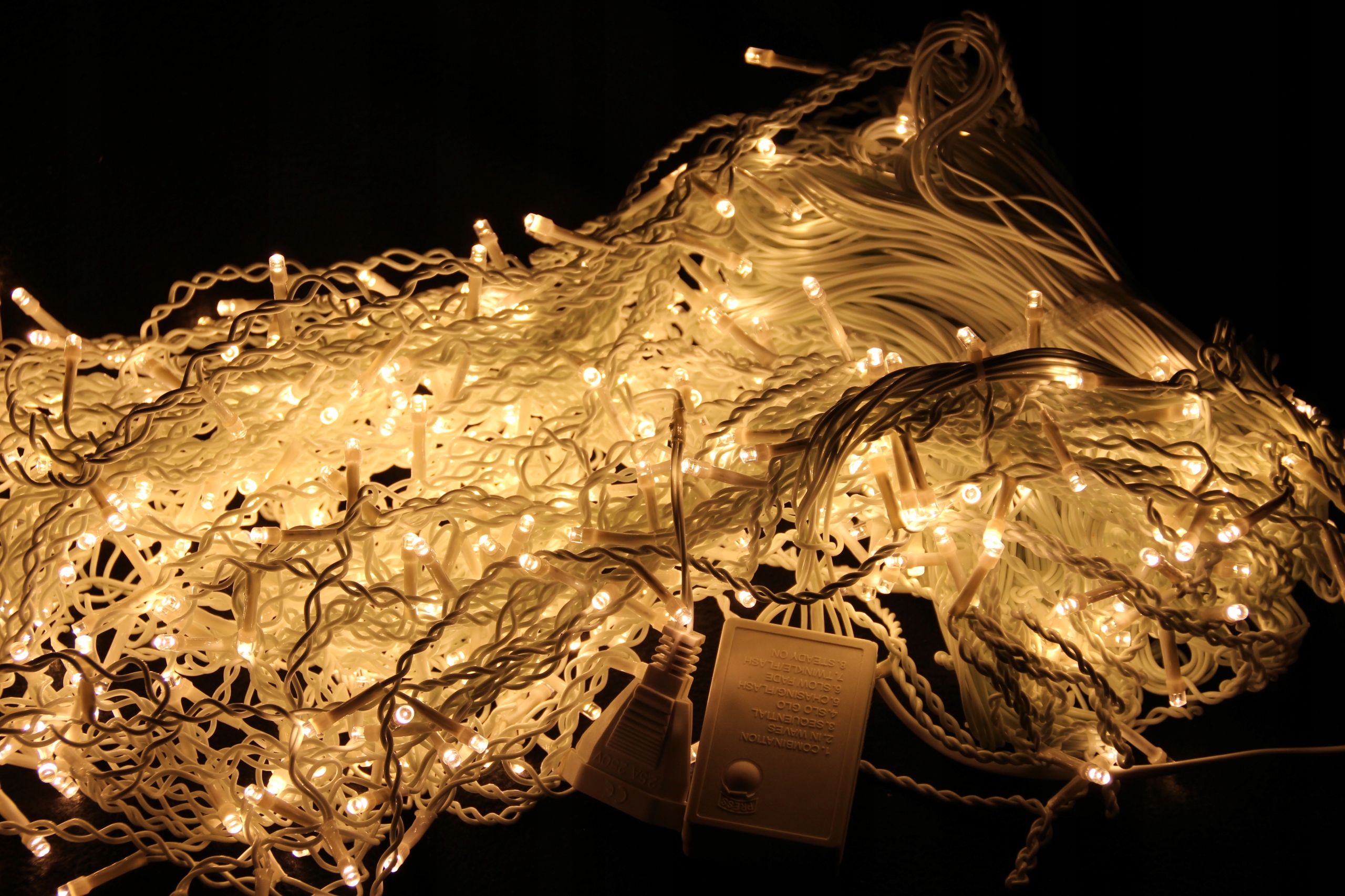 

Sople Z Programatorem 100 Led Lampki Ciepły Biały