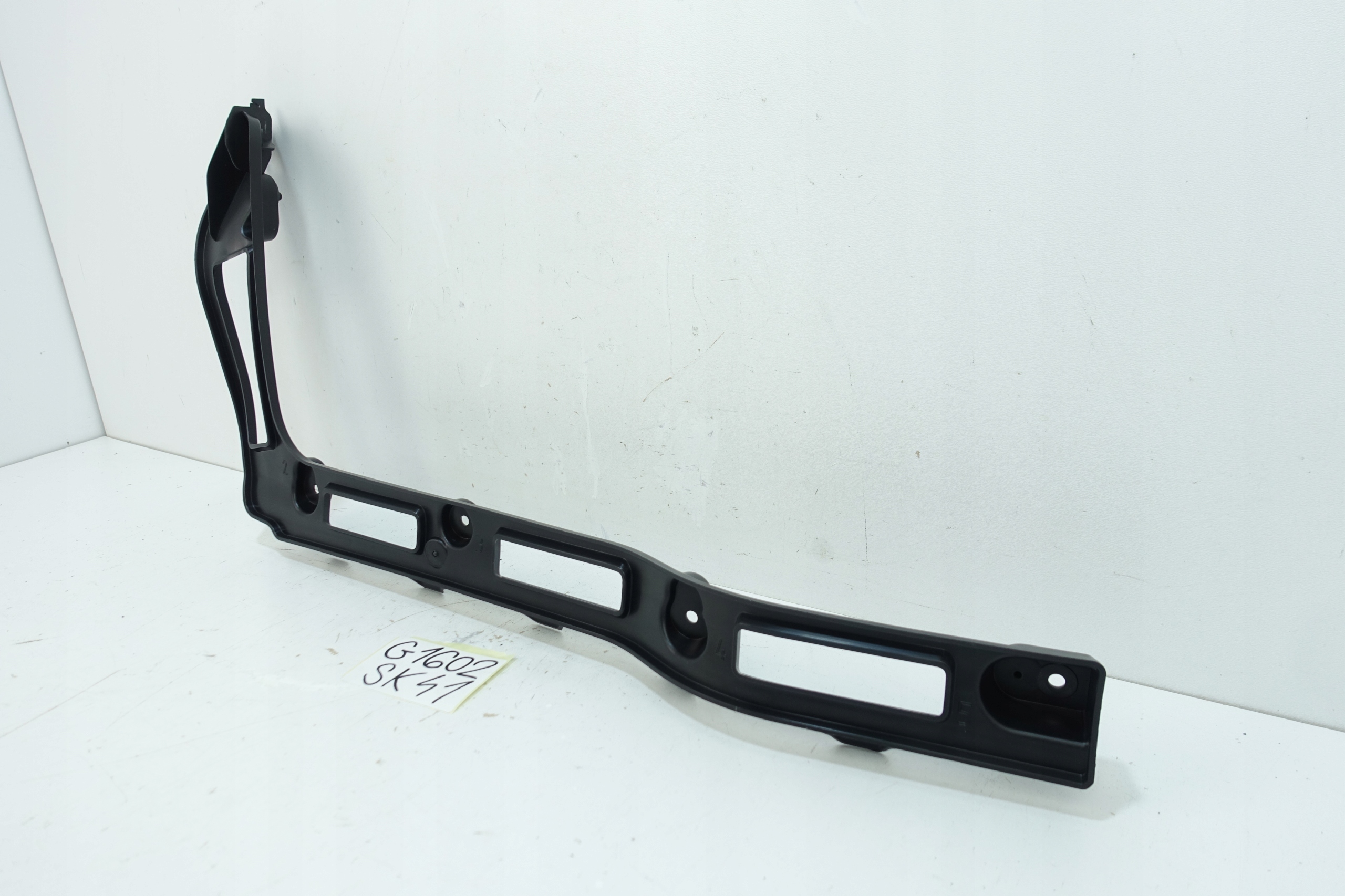 FORD FOCUS MK3 2010- holder support left BLENDY boot BM51-N40251-AG