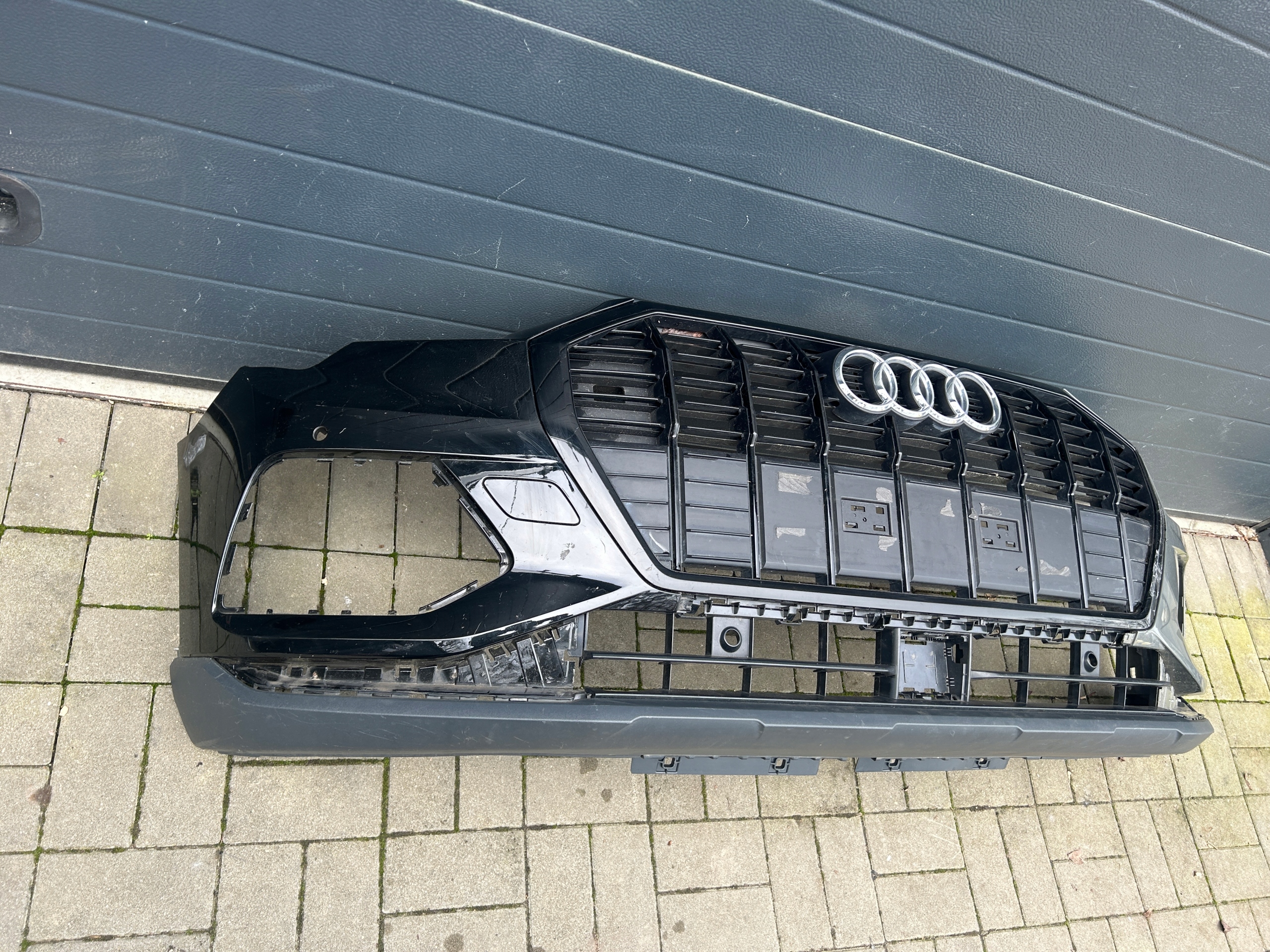 AUDI Q3 83A 18- BASIC STOSSSTANGE VORNE VORNE