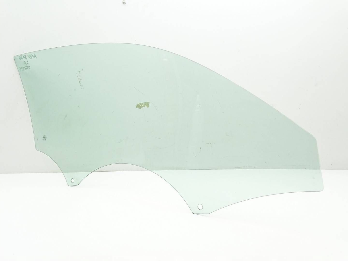 window side door left front left front AUDI A1 S1 8X 3D HB 8X3 2015