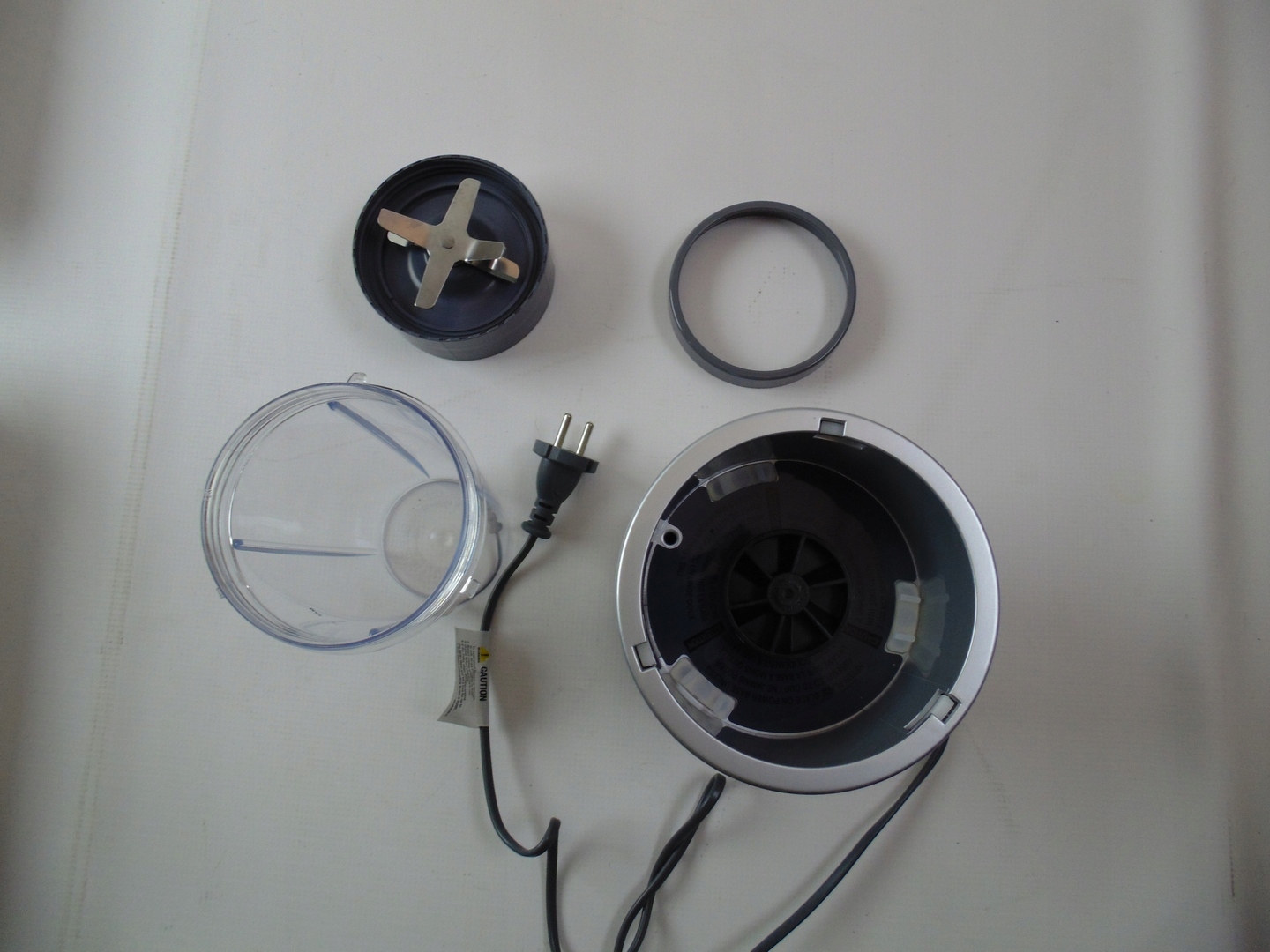 Blender NutriBullet PRO 900w Złoty 6 częsci Marka NutriBullet