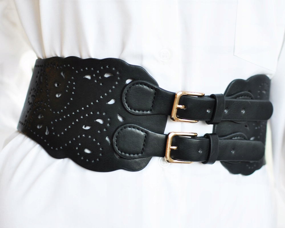 

Czarny Szeroki Ażurowy Pasek Pas Gorset Folk