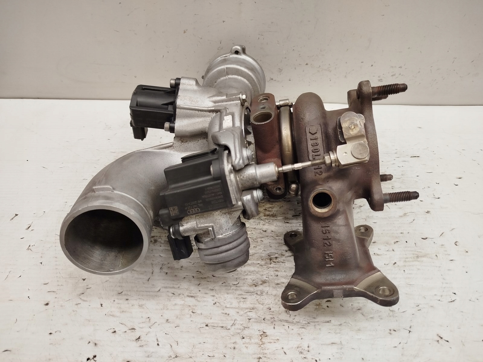 turbo Audi A4 A5 A6 06L145654A 2.0 TFSI