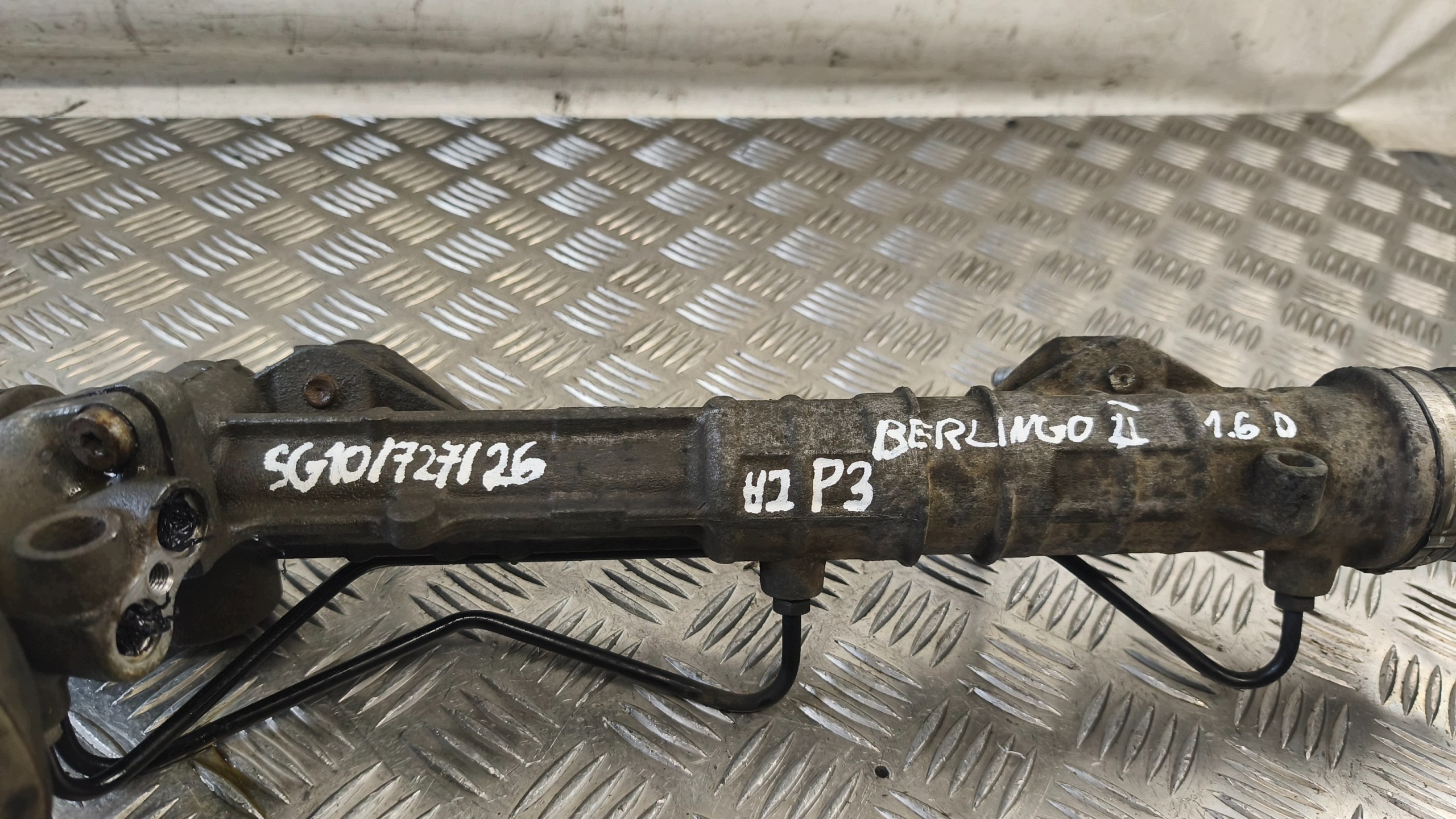 Boîter direction Boîter direction CITROEN BERLINGO II 1.6HDi 2008r