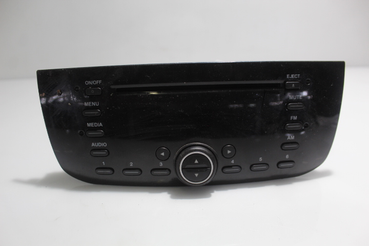 РАДІО FIAT GRANDE PUNTO