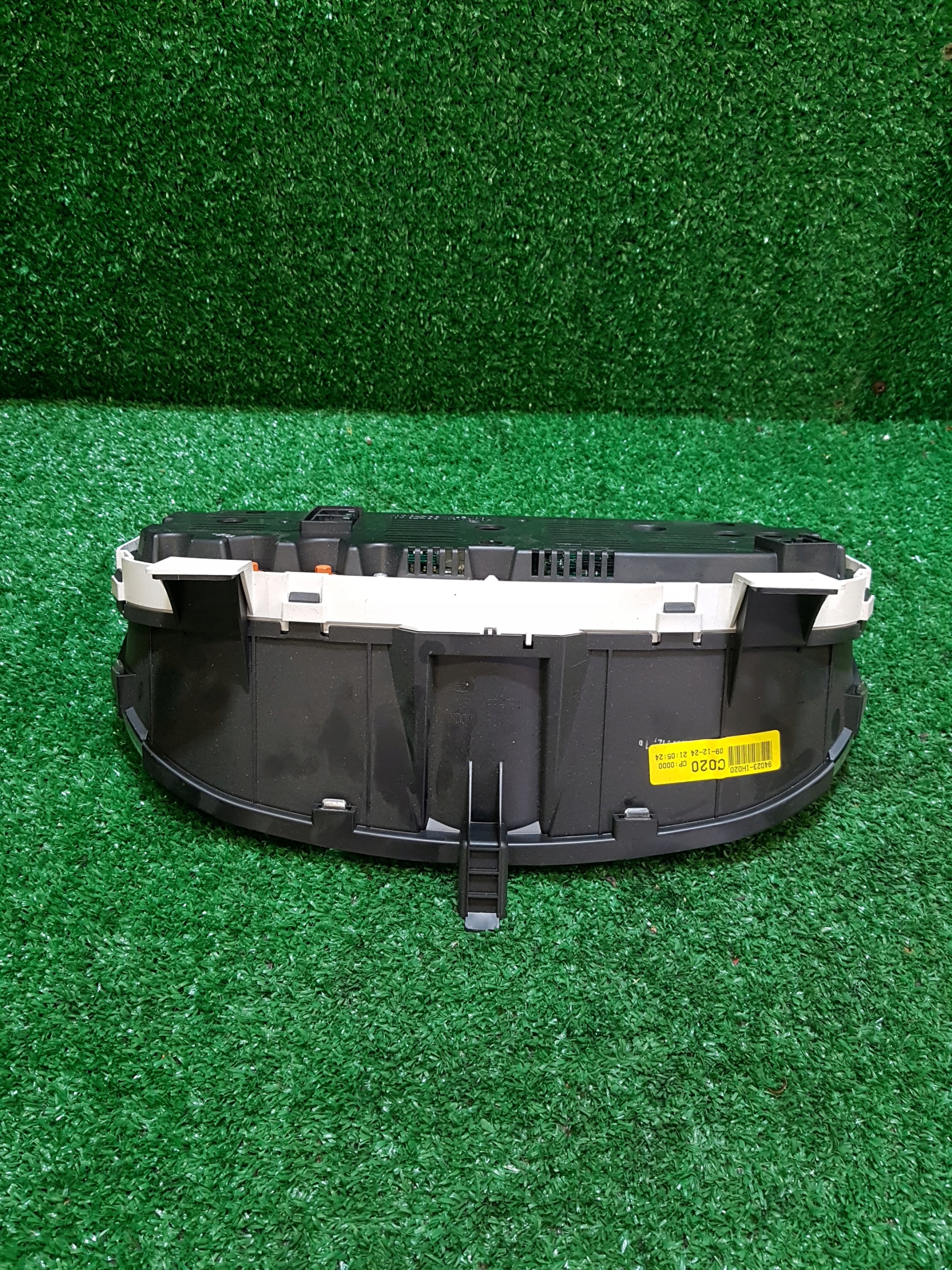 dials dials KIA CEED 1.4 B 94023-1H020