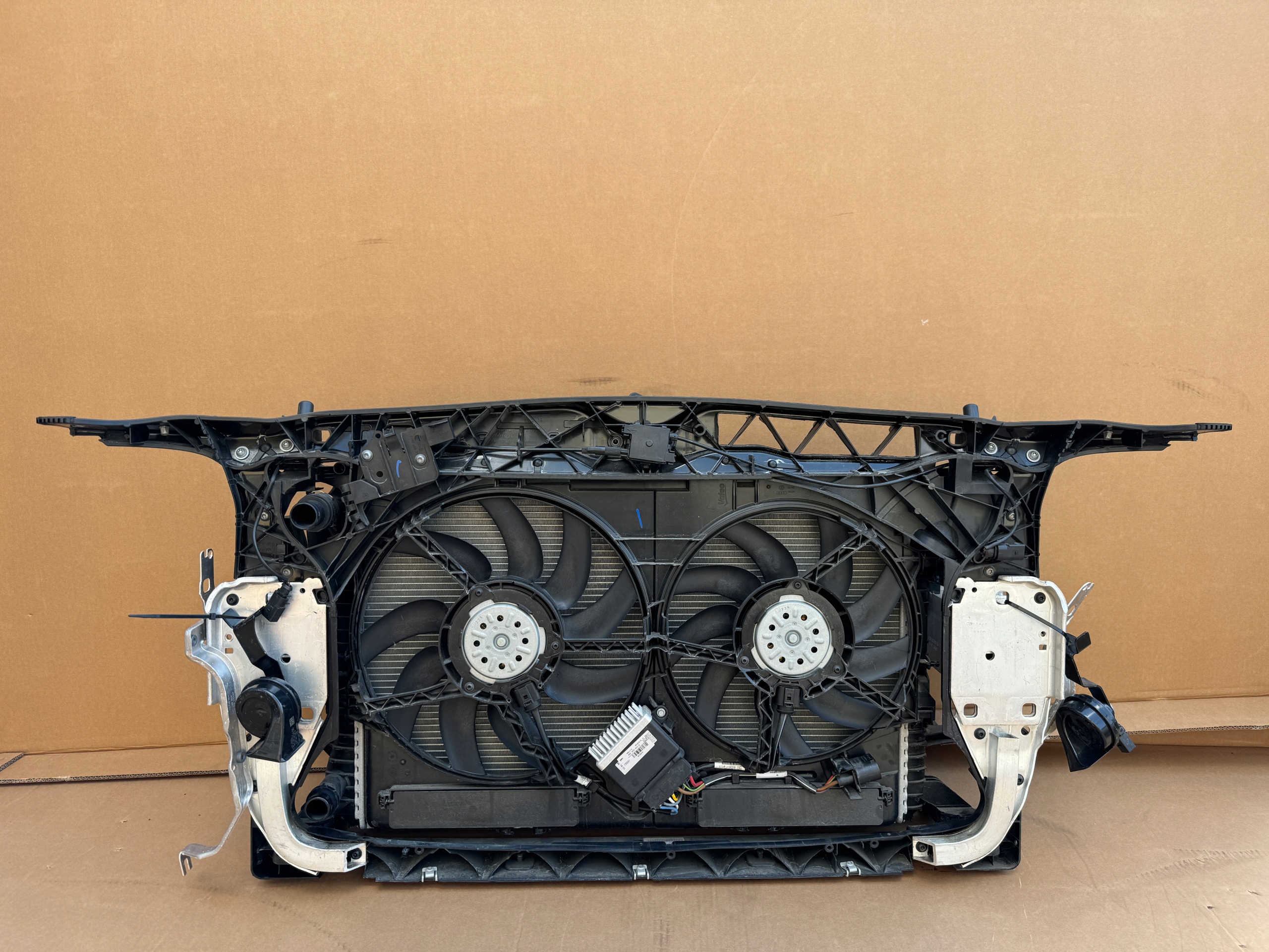 Pas przedni chłodnice wentylatory AUDI A6 C7 4G Lift 2.0 TDI Typ samochodu Samochody osobowe