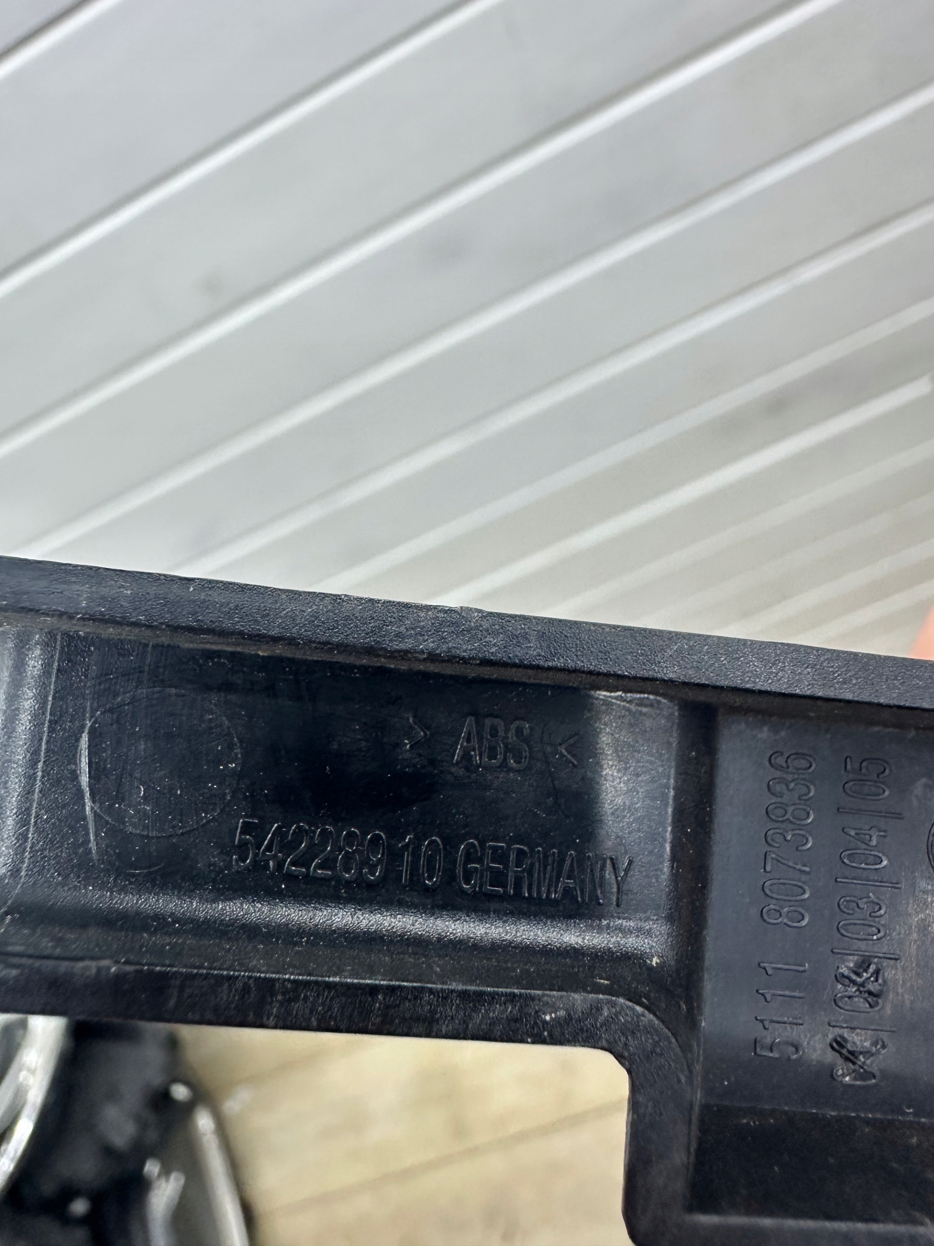BMW 7 G11 G12 ABSORBER PIANKA nárazníku předek 2016