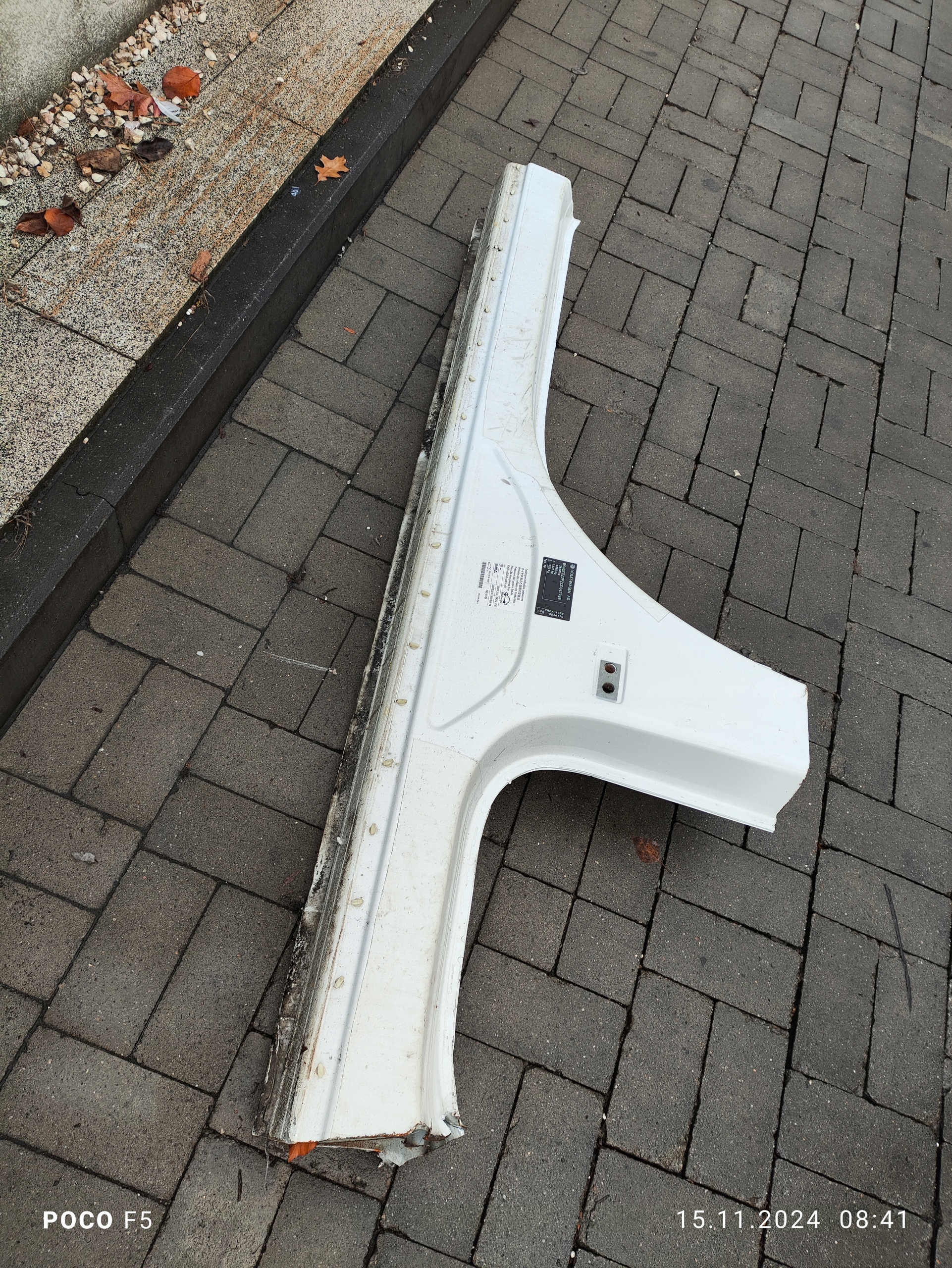 ПОРІГ ЛІВИЙ СТІЙКА VW TOUAREG IIp 10-18 Lc9a