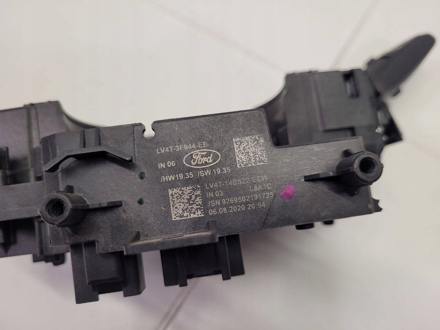 DEVIO LUCI TERGICRISTALLO TERGI Ford Kuga 3 2020 LV4T-3F944-EE