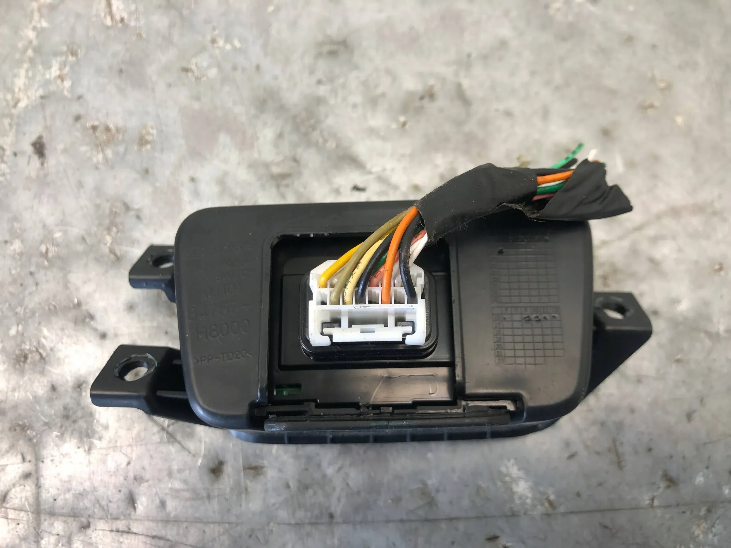 PANEL Commandes KIA RIO IV 84757-H8000